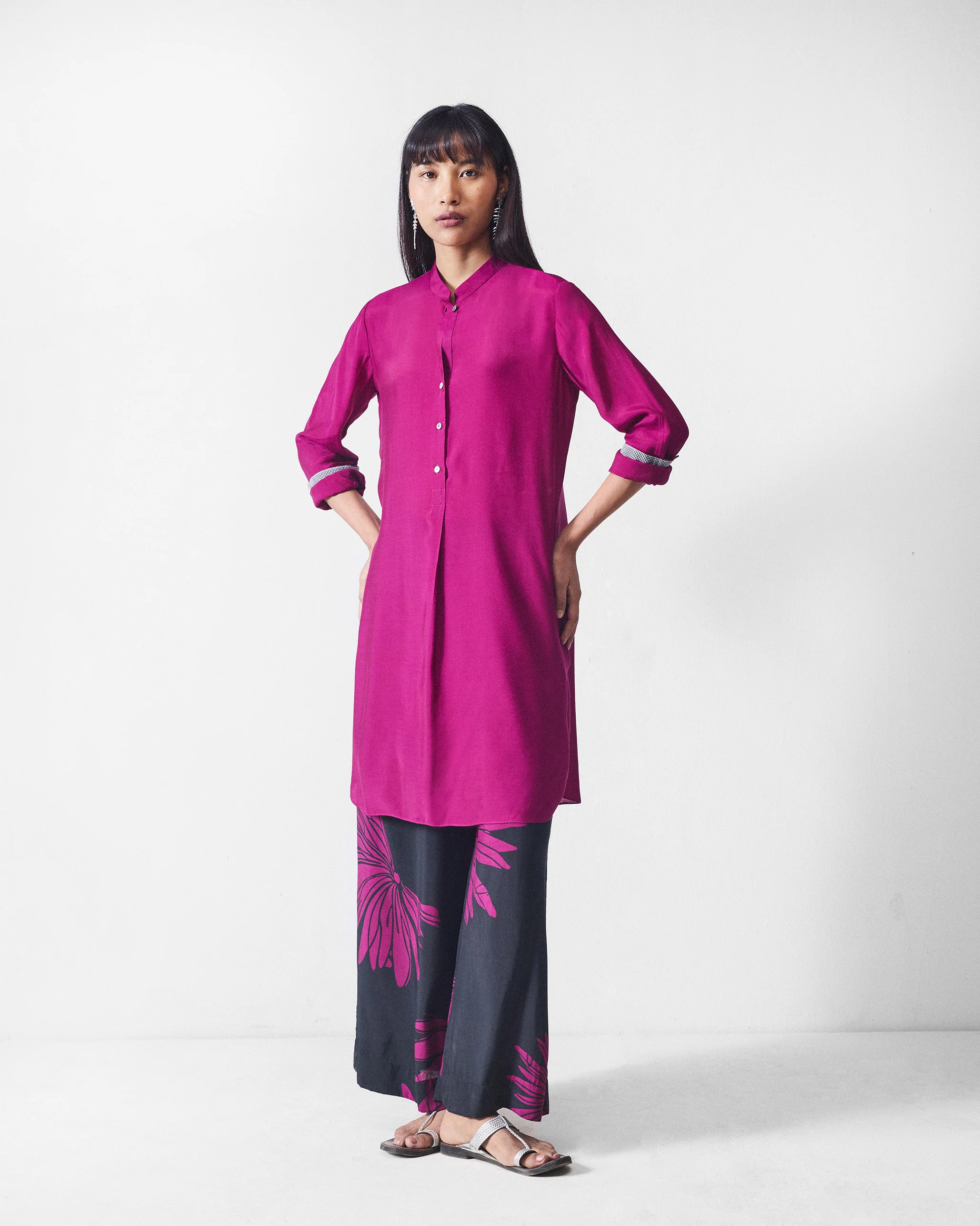 Basic Mid length Kurta - Mulberry - Image 3