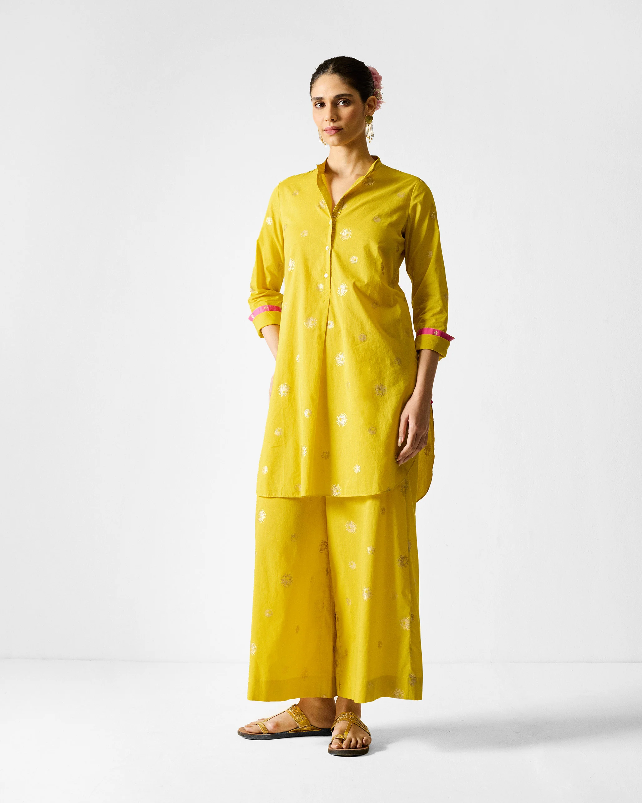 Basic Mid Length Kurta - Chartreuse & Gold Printed - Image 7