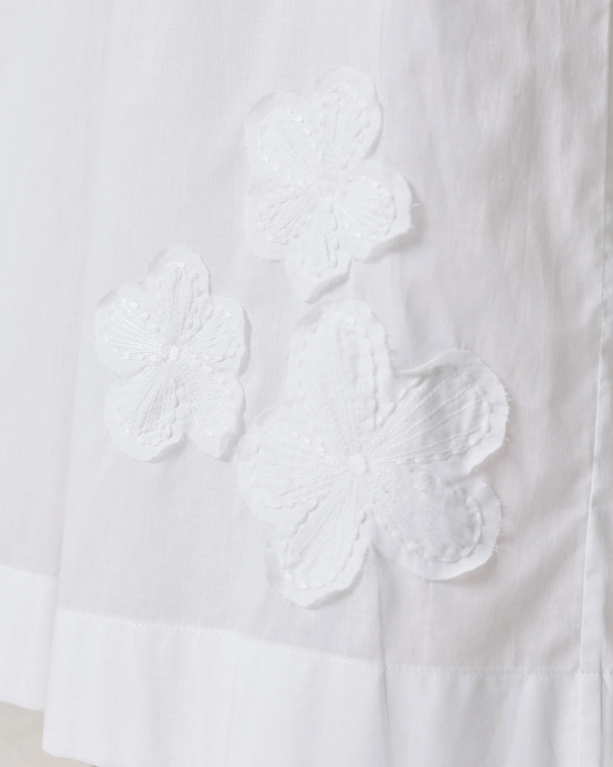 Basic Pyjamas - White Embroidery - Image 3