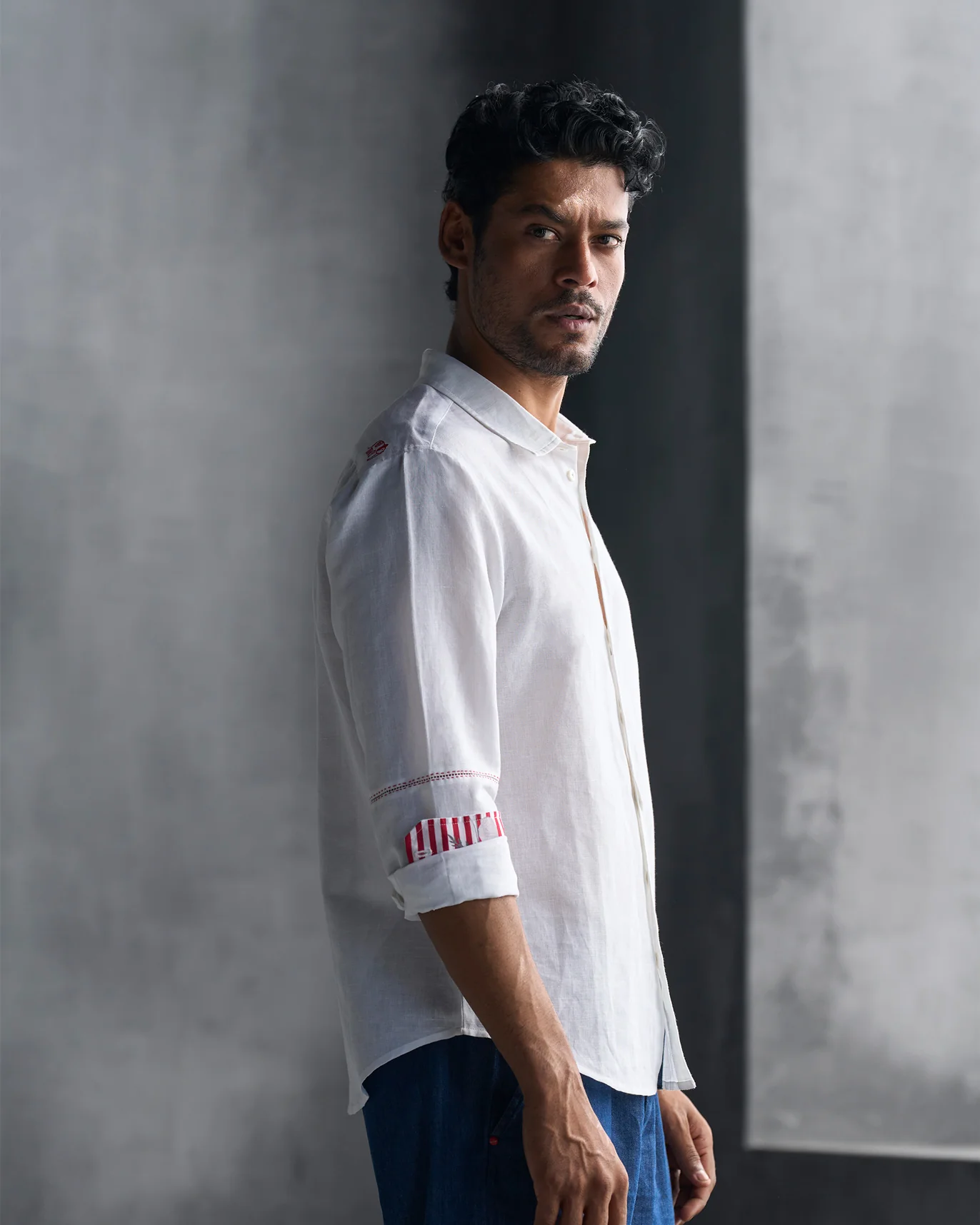 Basic Shirt - White - Image 3