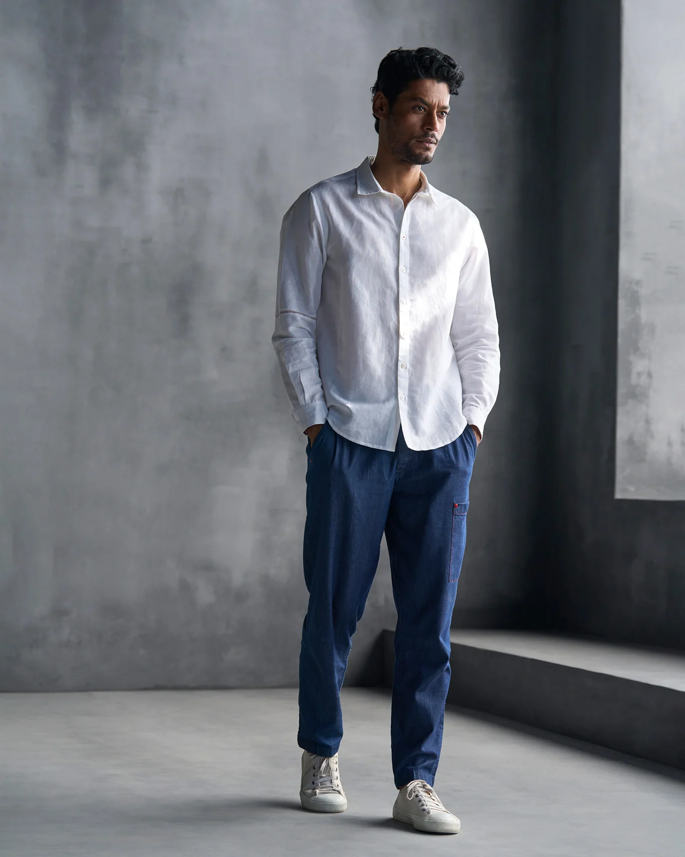 Basic Shirt - White - Image 6