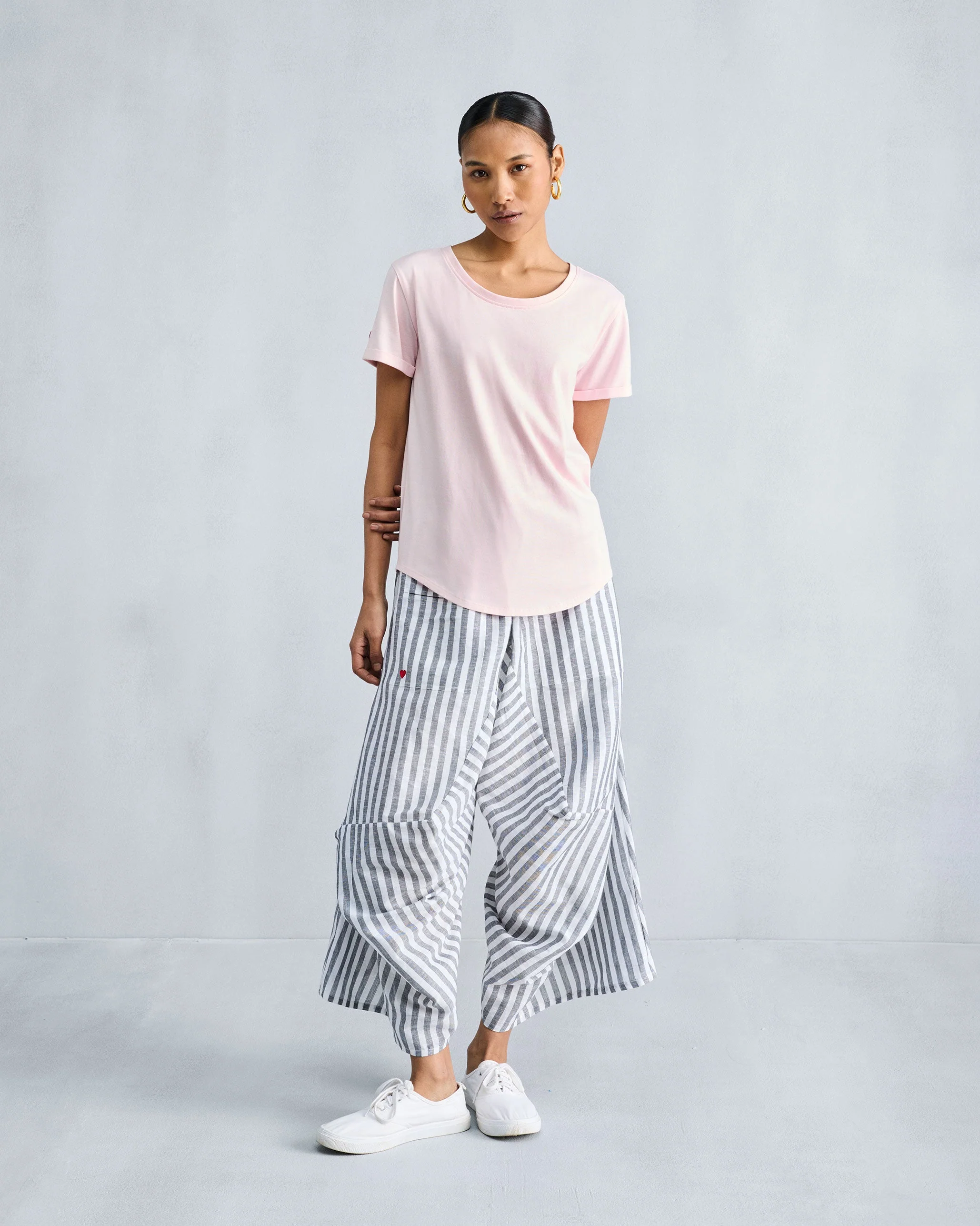 Basic T-Shirt - Blush Pink - Image 6