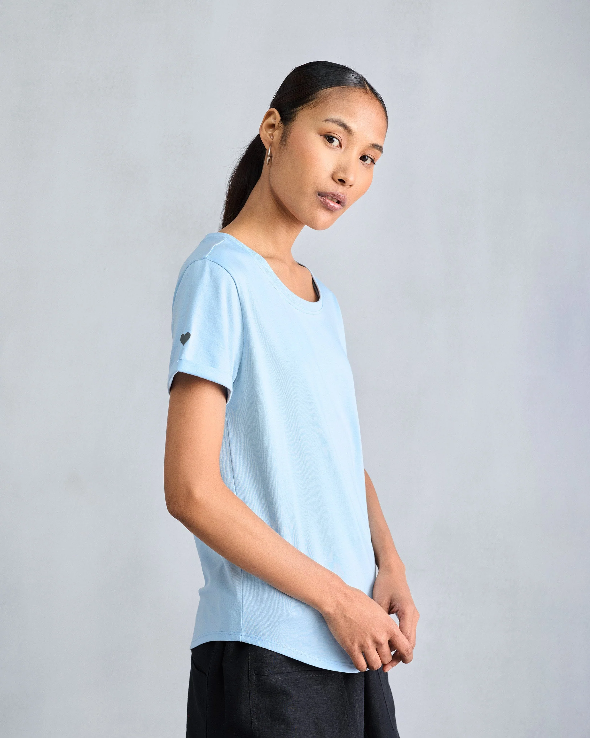 Basic T-Shirt - Light Blue - Image 3