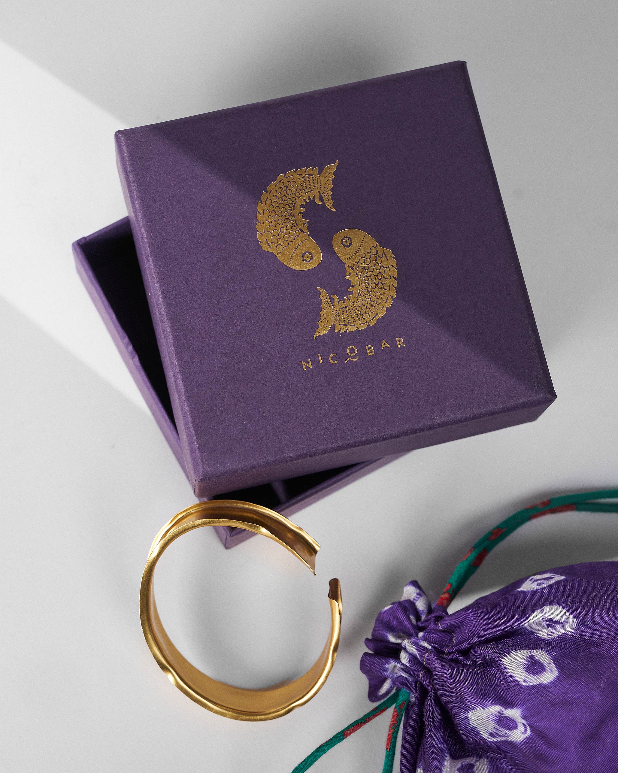 Batur Bangle Thick - Gold - Image 5