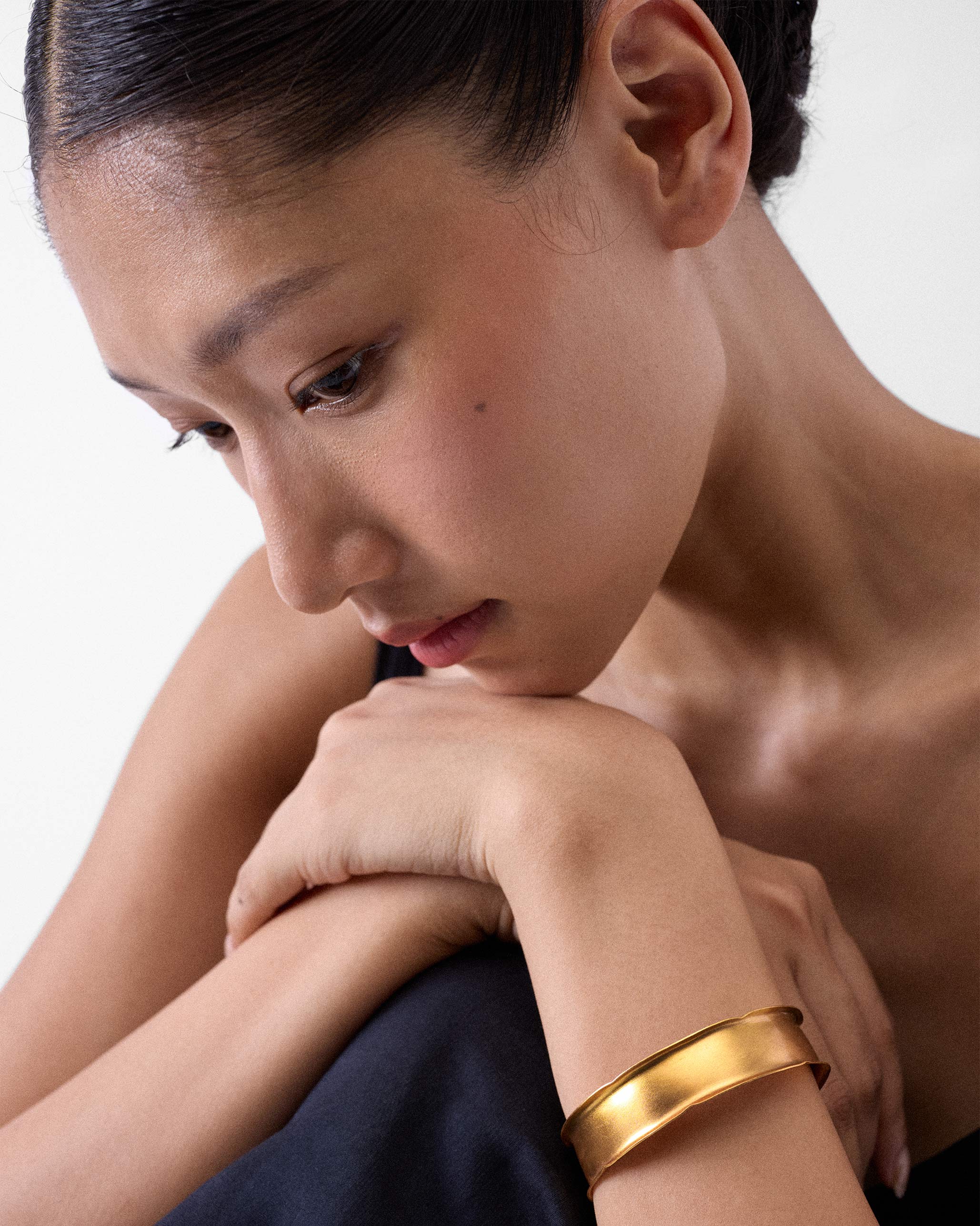 Batur Bangle Thick - Gold - Image 6