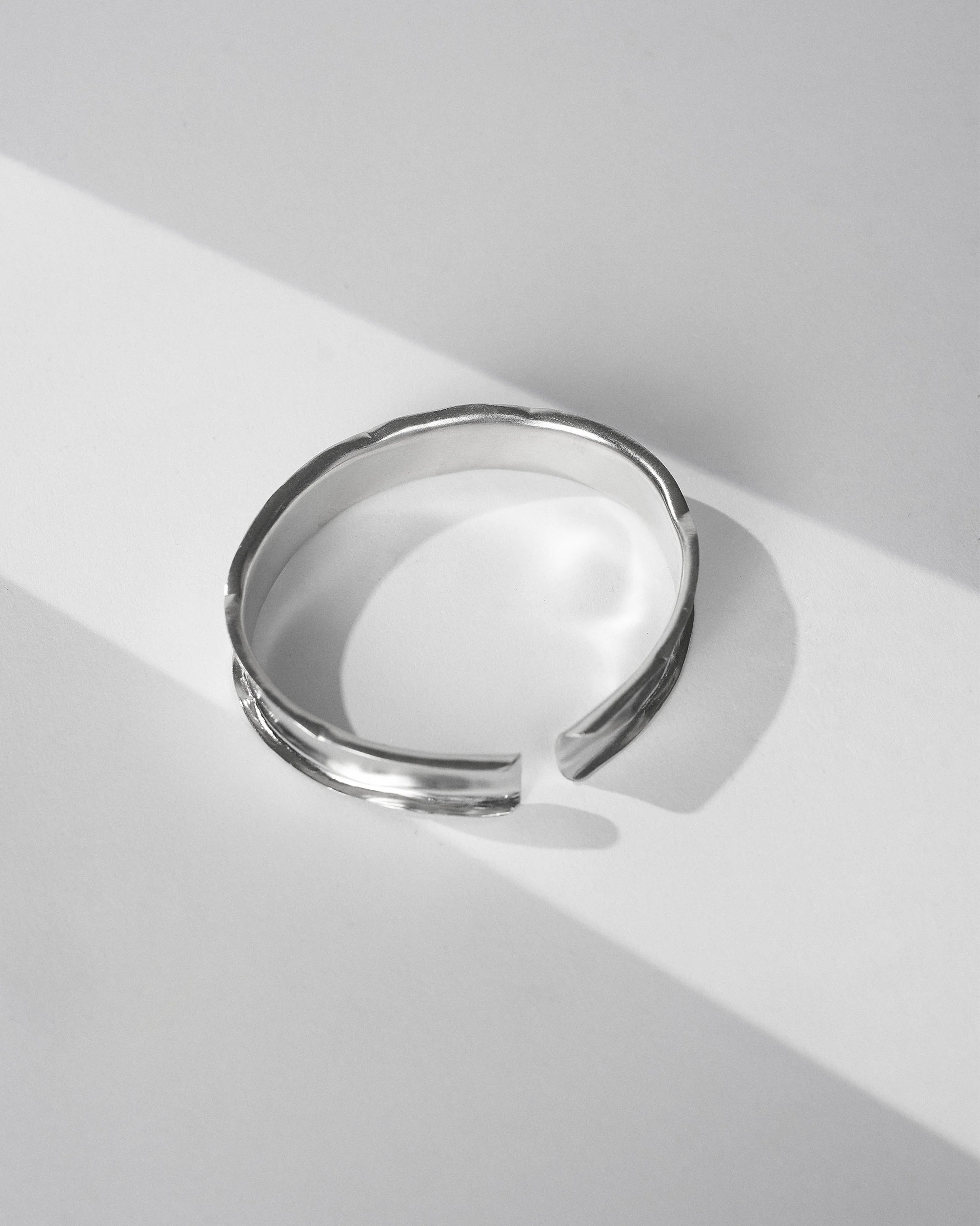 Batur Bangle Thick - Silver - Image 2