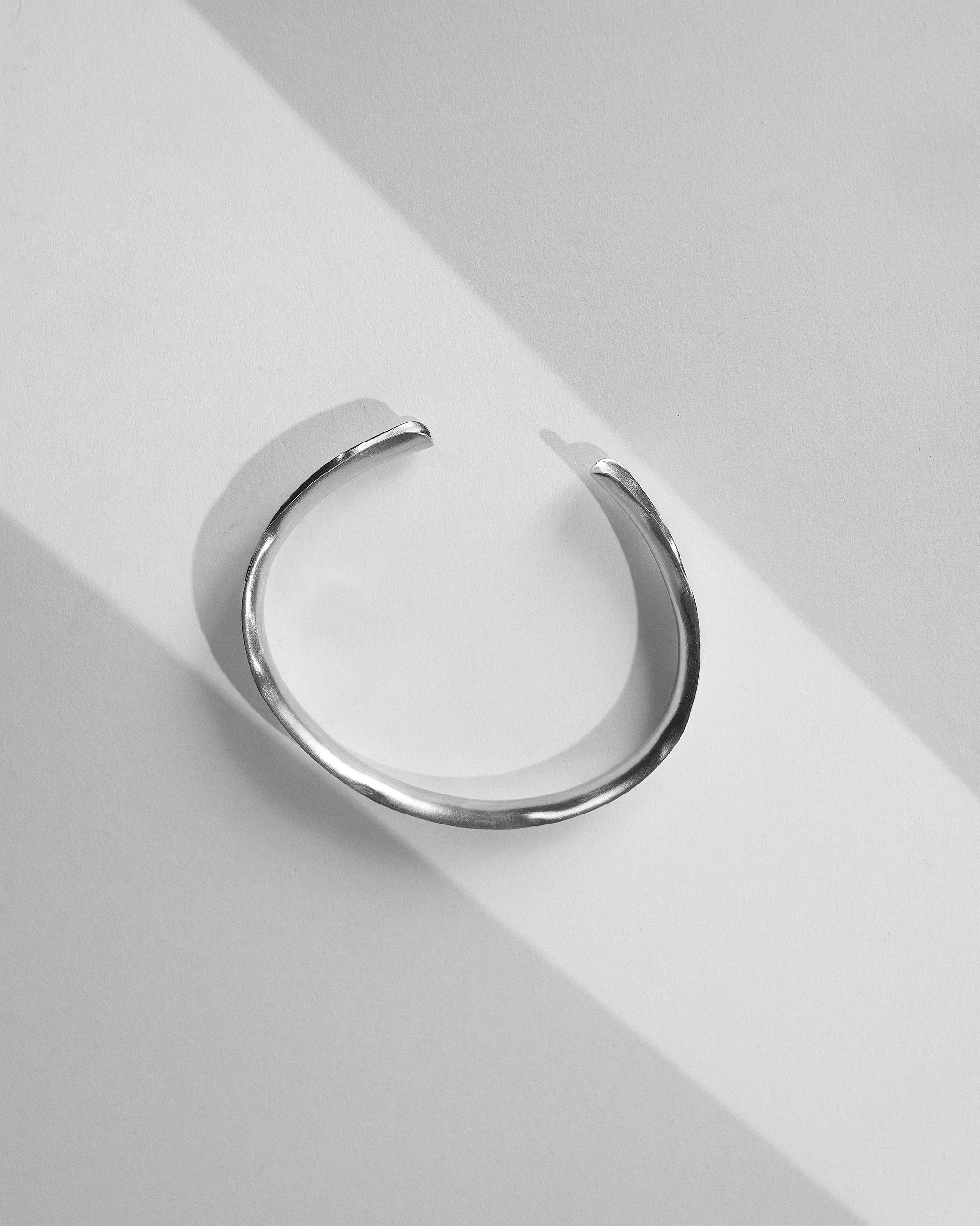 Batur Bangle Thin - Silver - Image 2