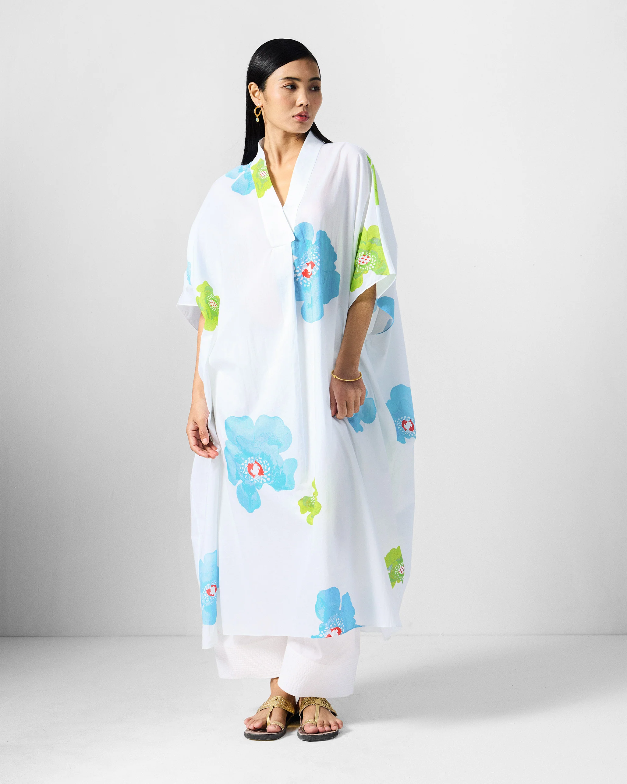 Bea Kaftan - White & Blue Printed