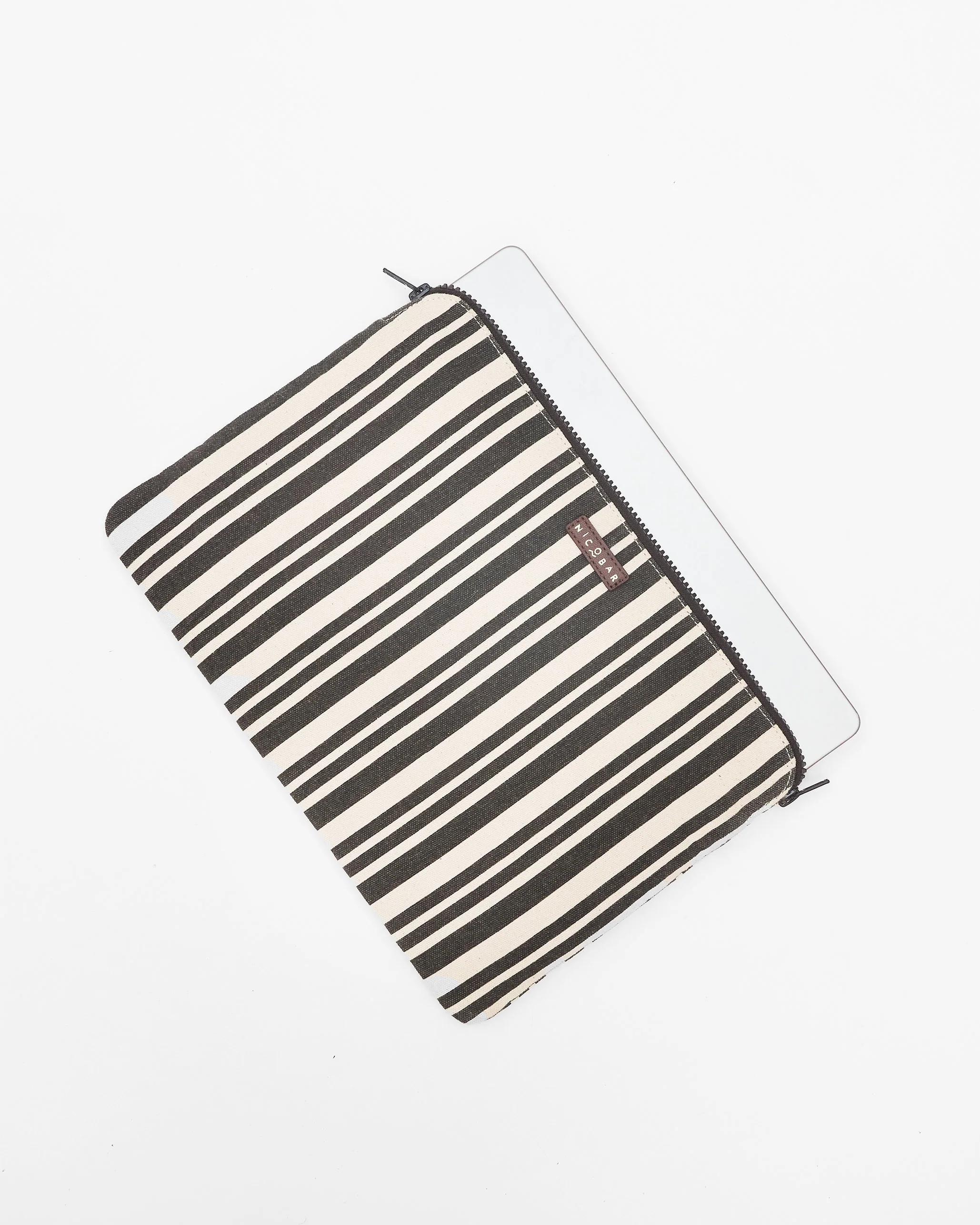 Berber Laptop Sleeve 13" - Charcoal Stripes - Image 6