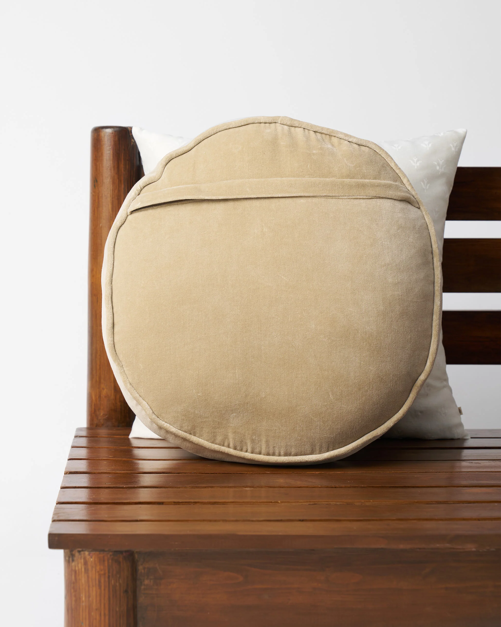 Berber Round Cushion Cover (Beige) - Image 2