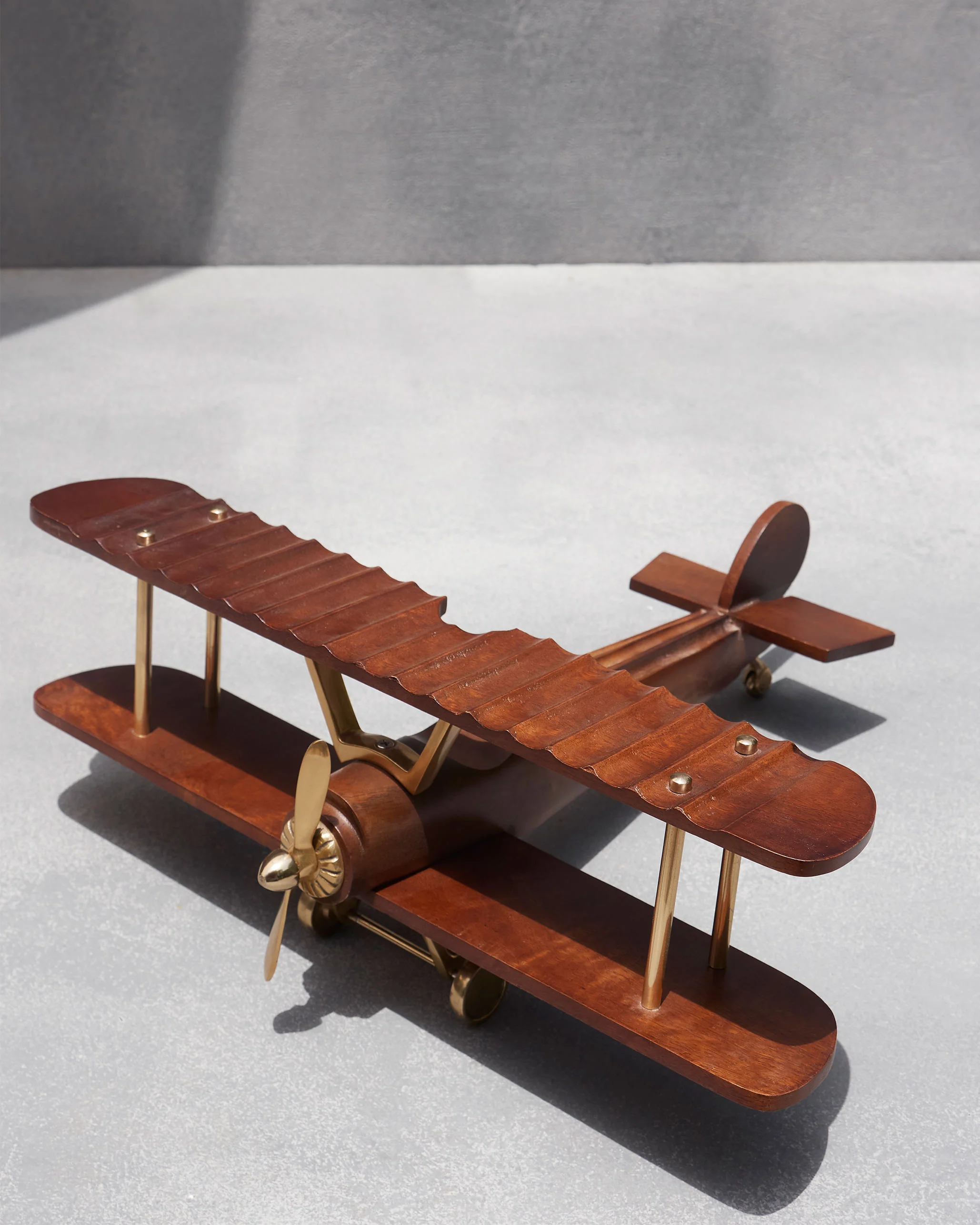 Beufort Airplane - Large - Image 4