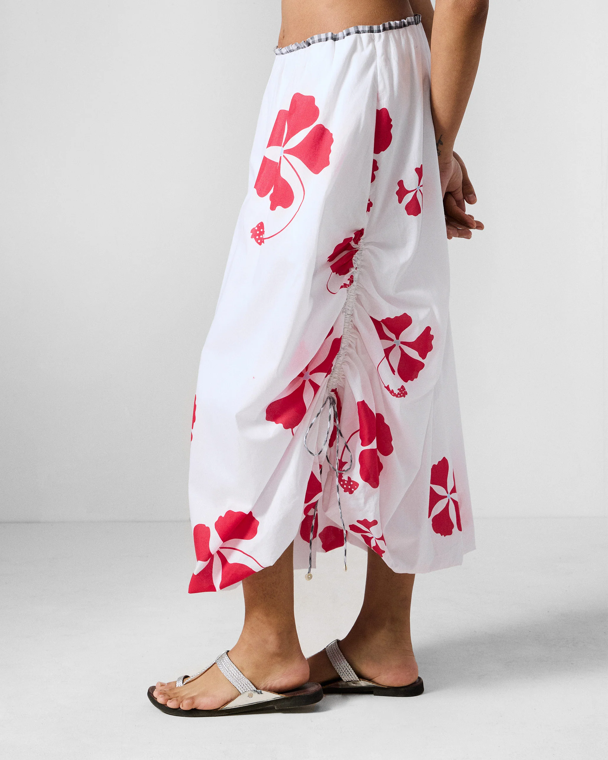 Billow Skirt - White & Red Printed - Image 2