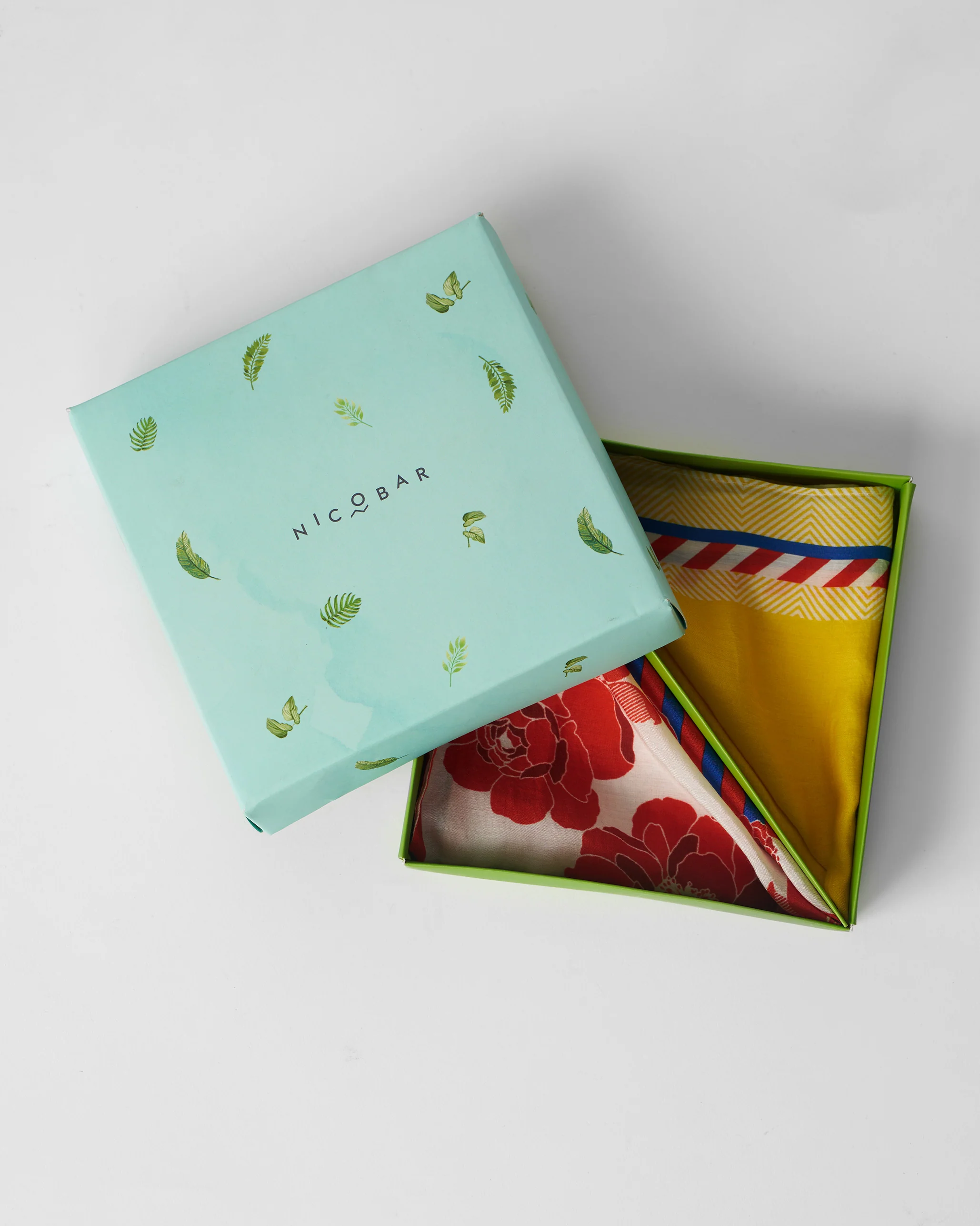 Bloom Pocket Square - Yellow & Red - Image 3