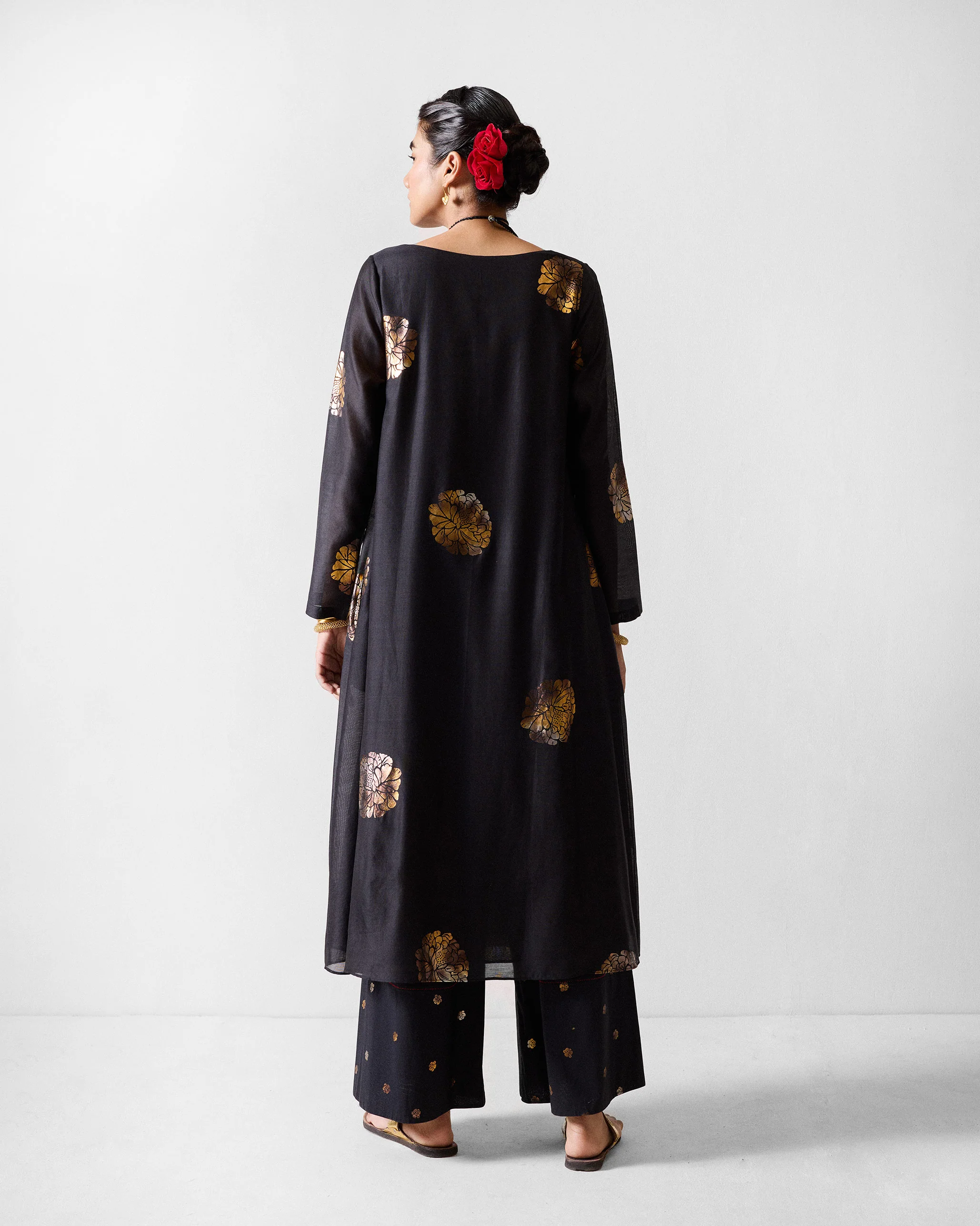 Boat Neck Kurta - Black & Gold Printed - Image 3