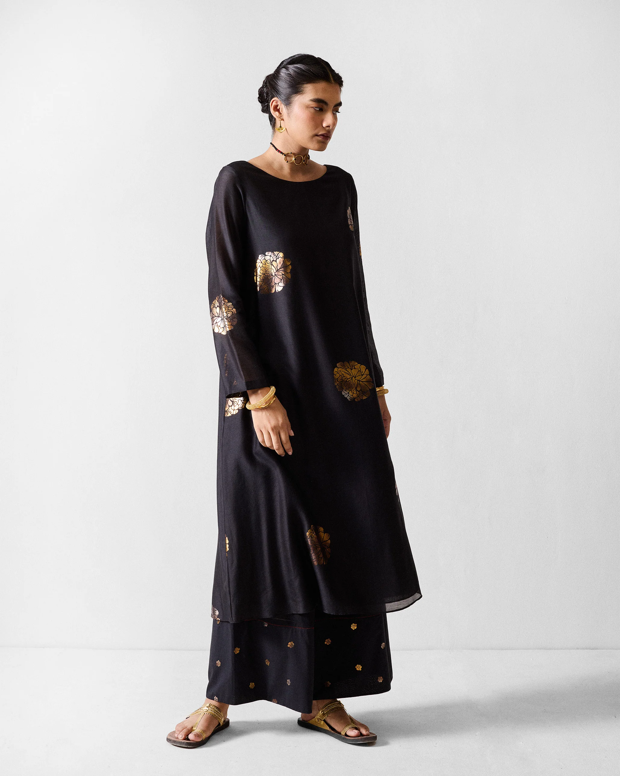 Boat Neck Kurta - Black & Gold Printed - Image 6