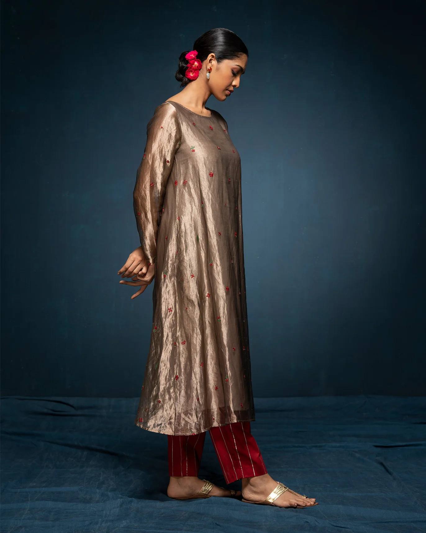 Boat Neck Kurta - Gold - Image 3