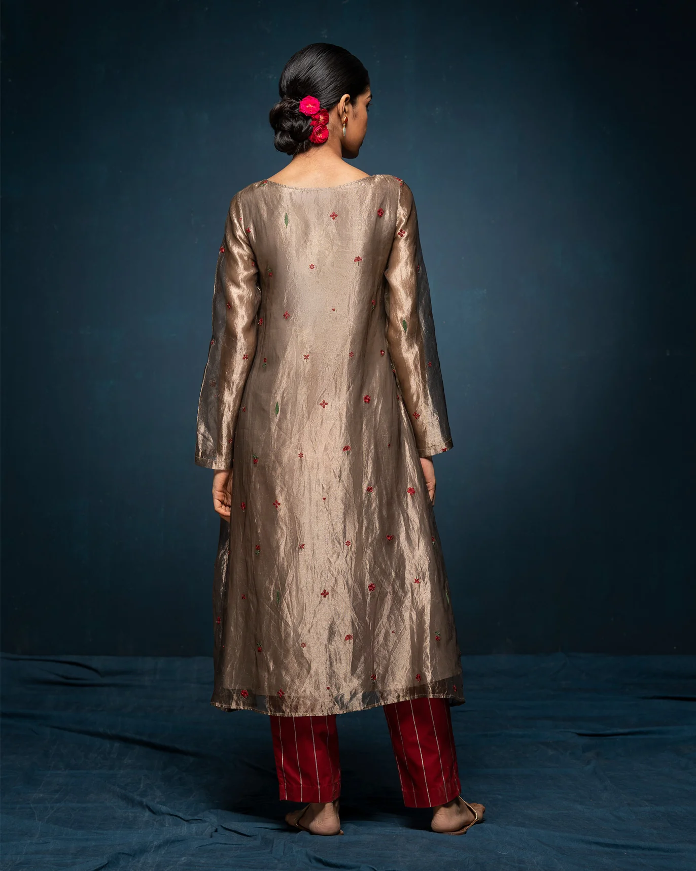 Boat Neck Kurta - Gold - Image 4