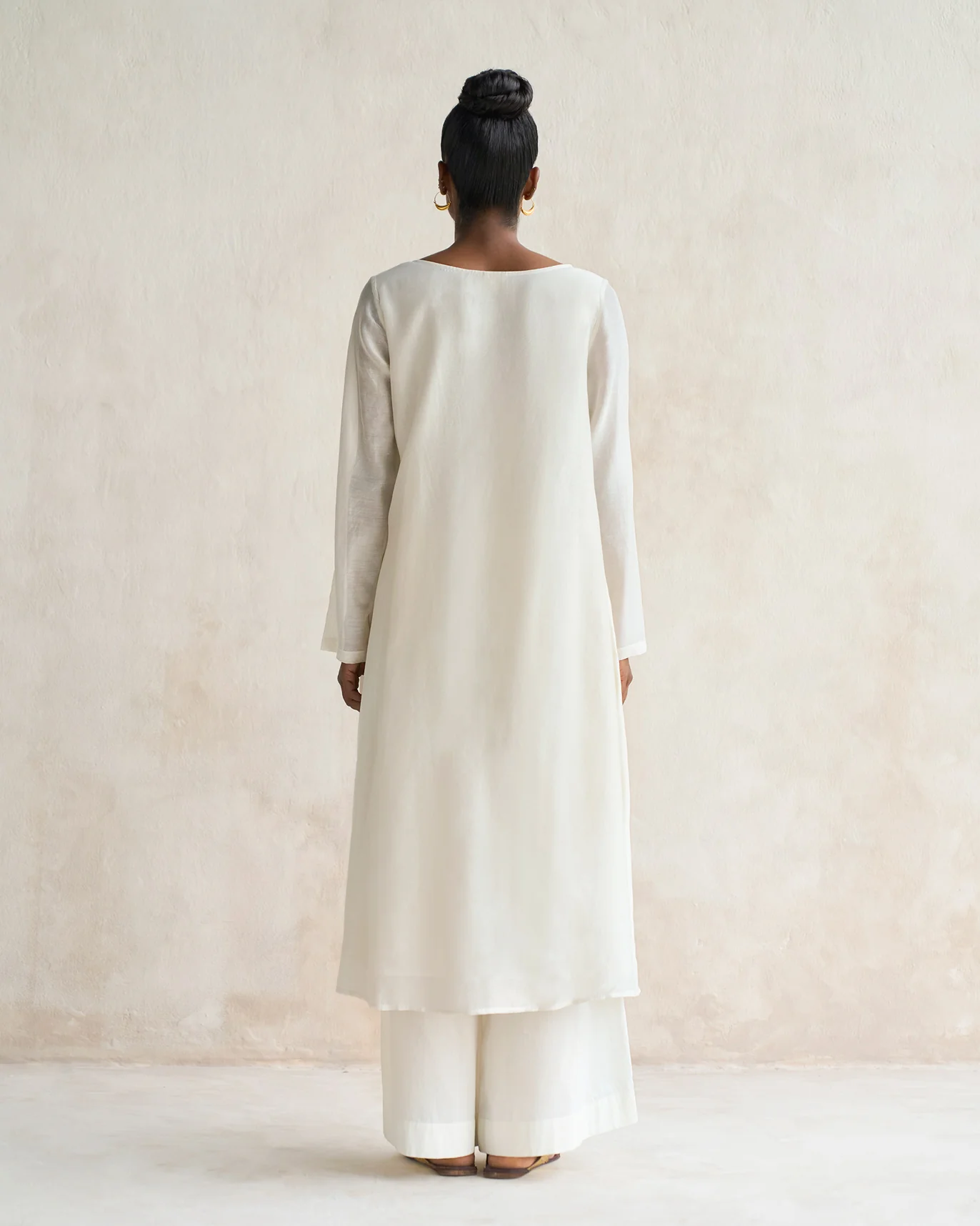 Boat Neck Kurta - Ivory - Image 3