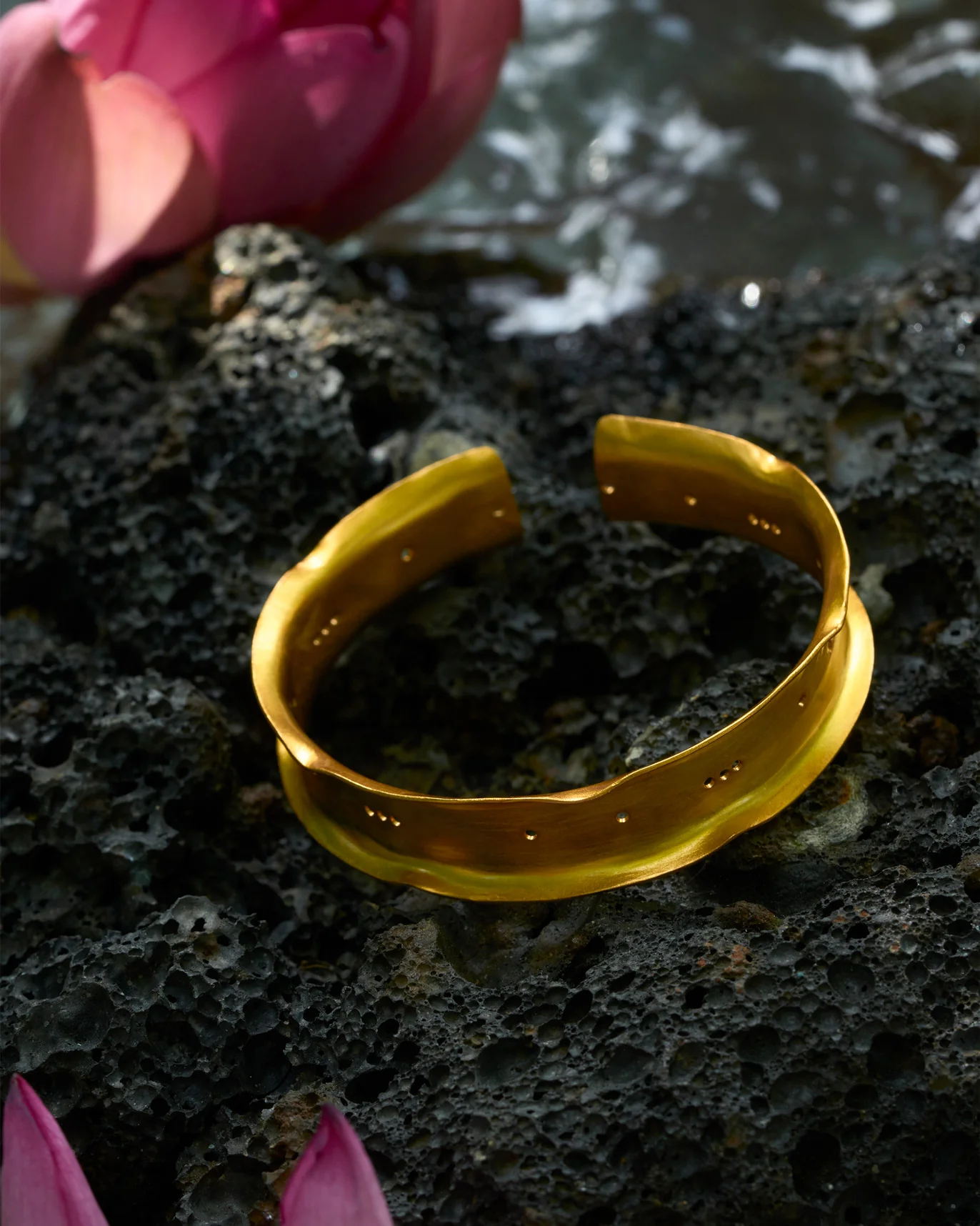 Boondi Bangle Thick - Gold - Image 2