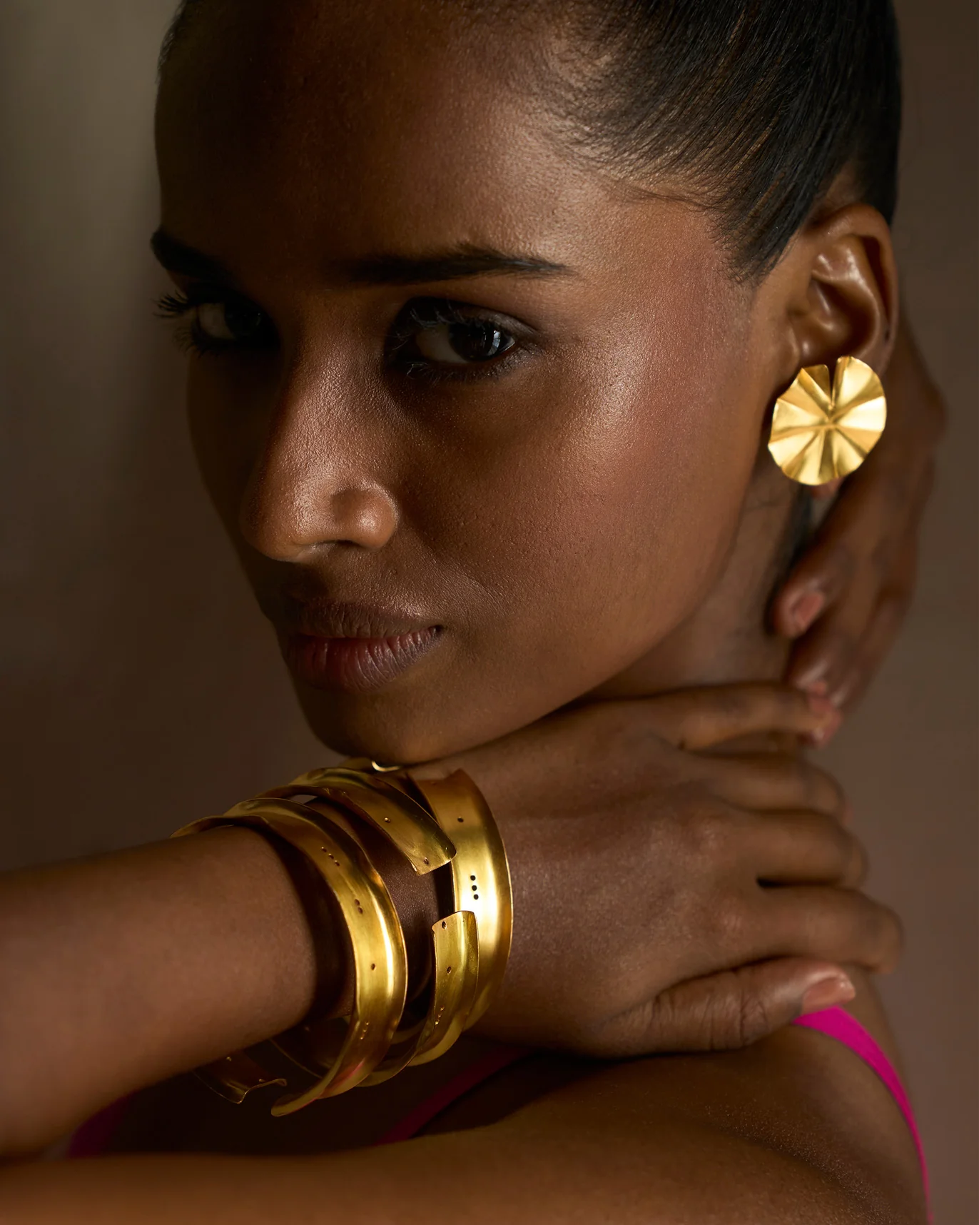 Boondi Bangle Thick - Gold - Image 4