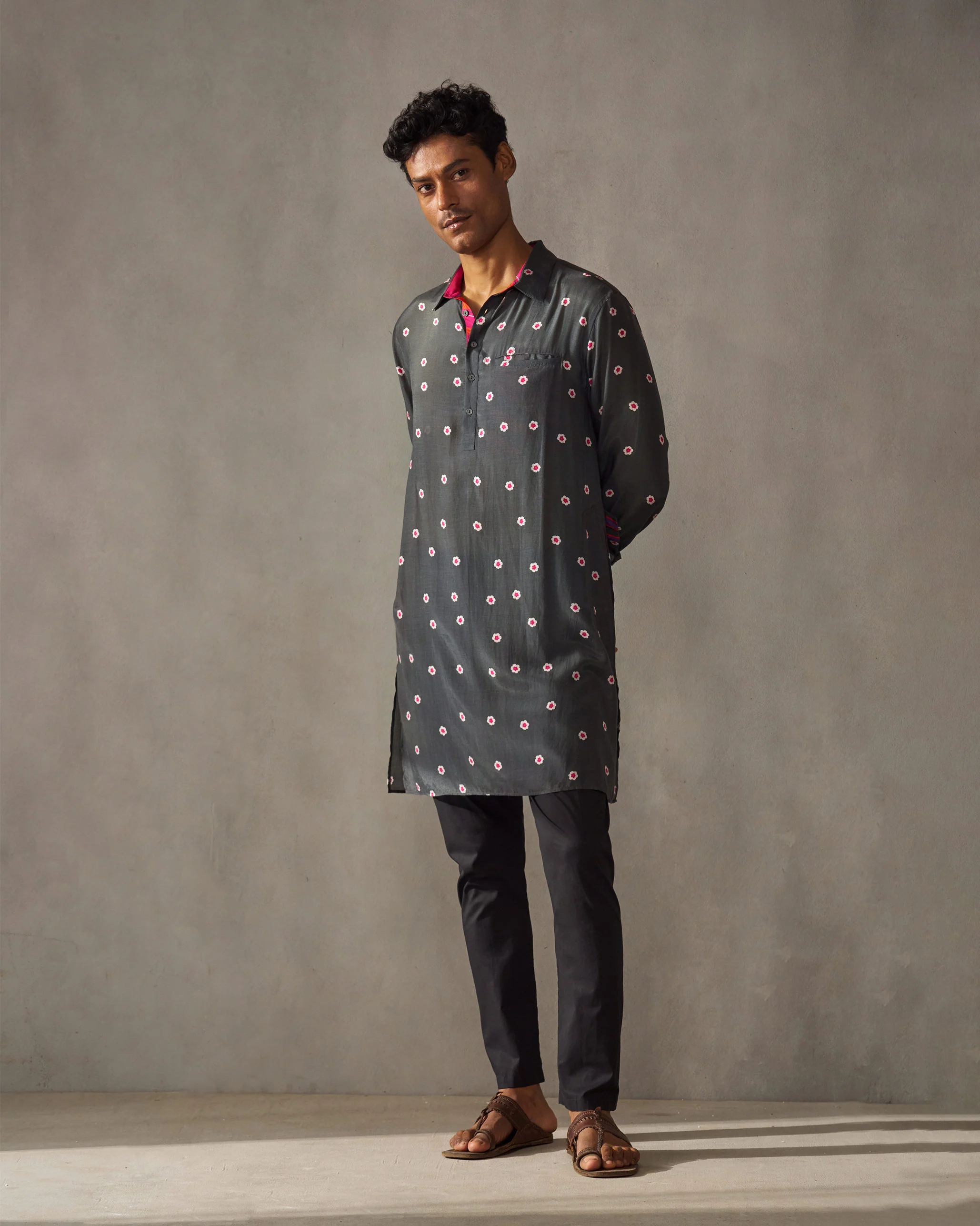 Bouquet Kurta - Charcoal Print - Image 4