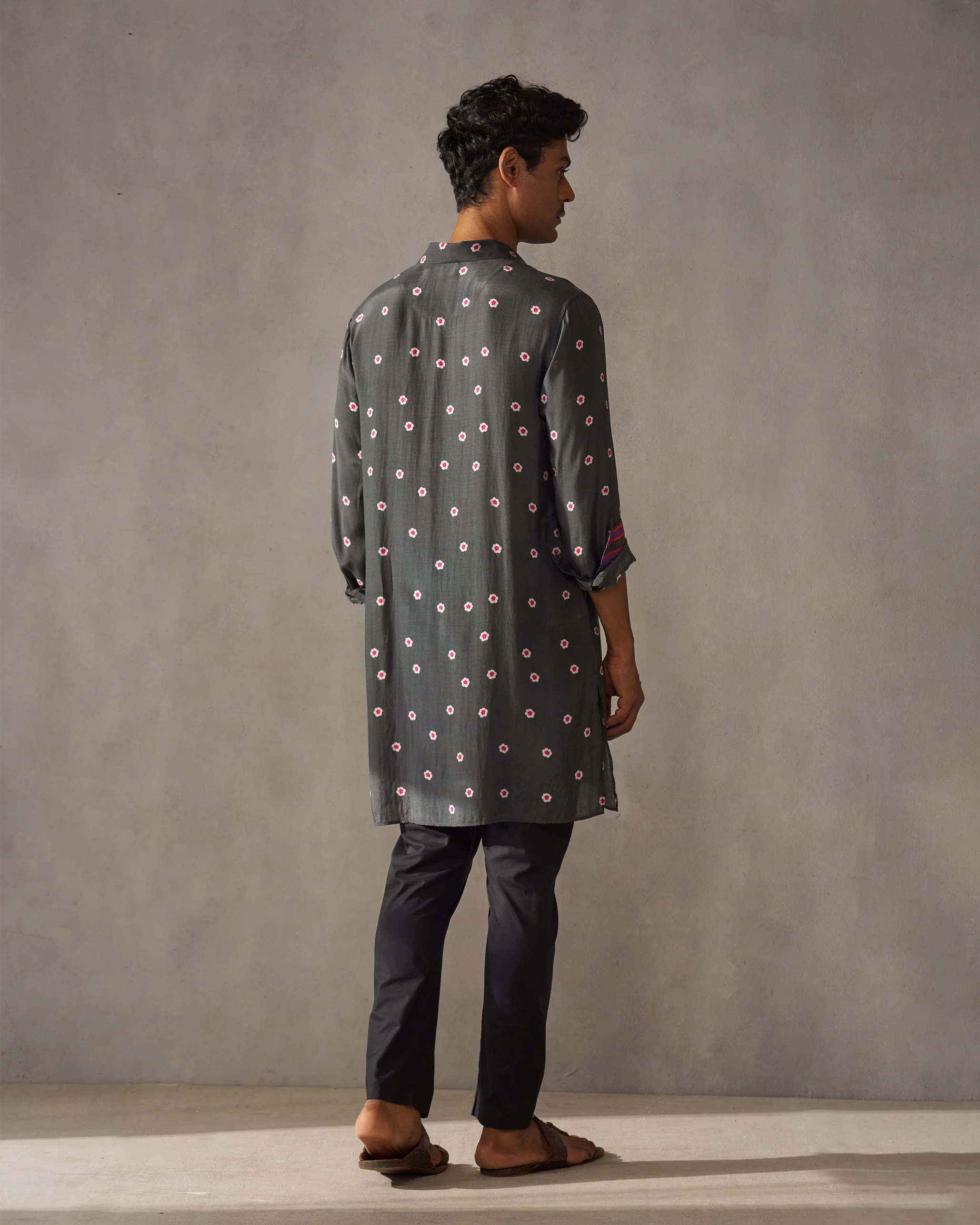 Bouquet Kurta - Charcoal Print - Image 5