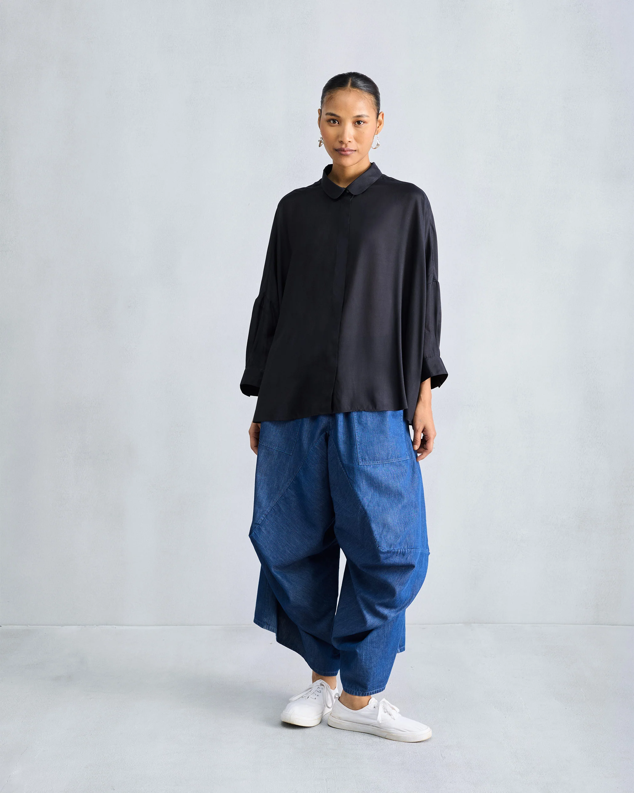 Boxy Shirt - Black - Image 9