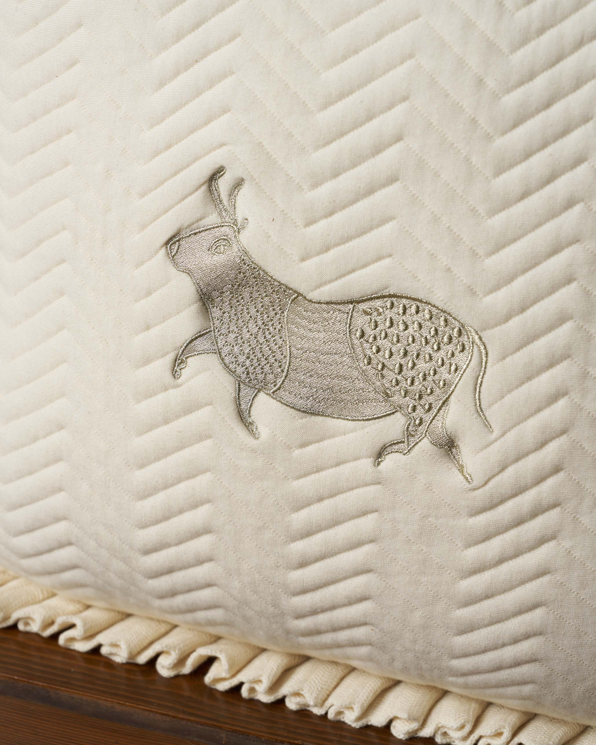 Bull Cushion Cover - Image 4