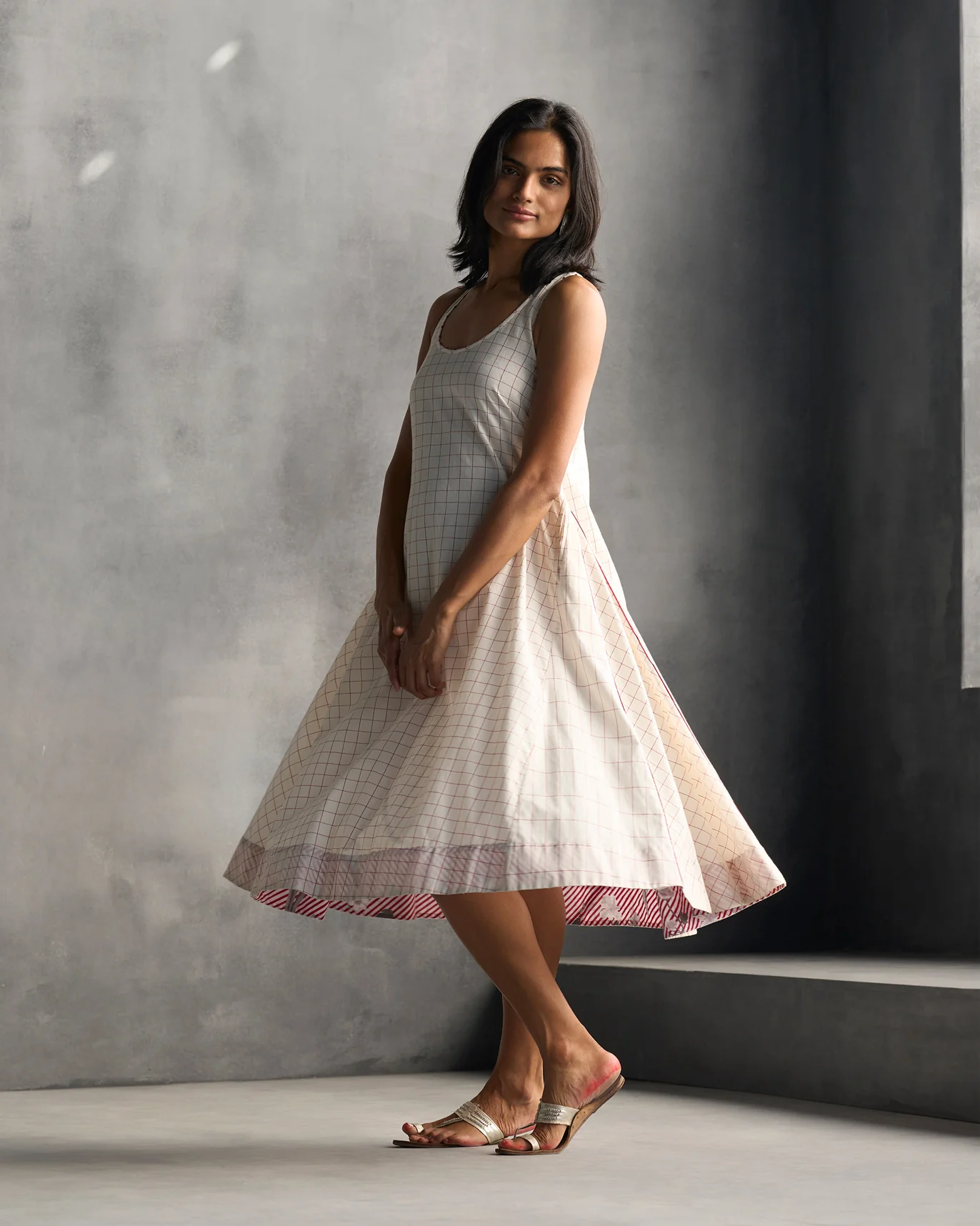 Burma Racerback Dress - White & Red - Image 3