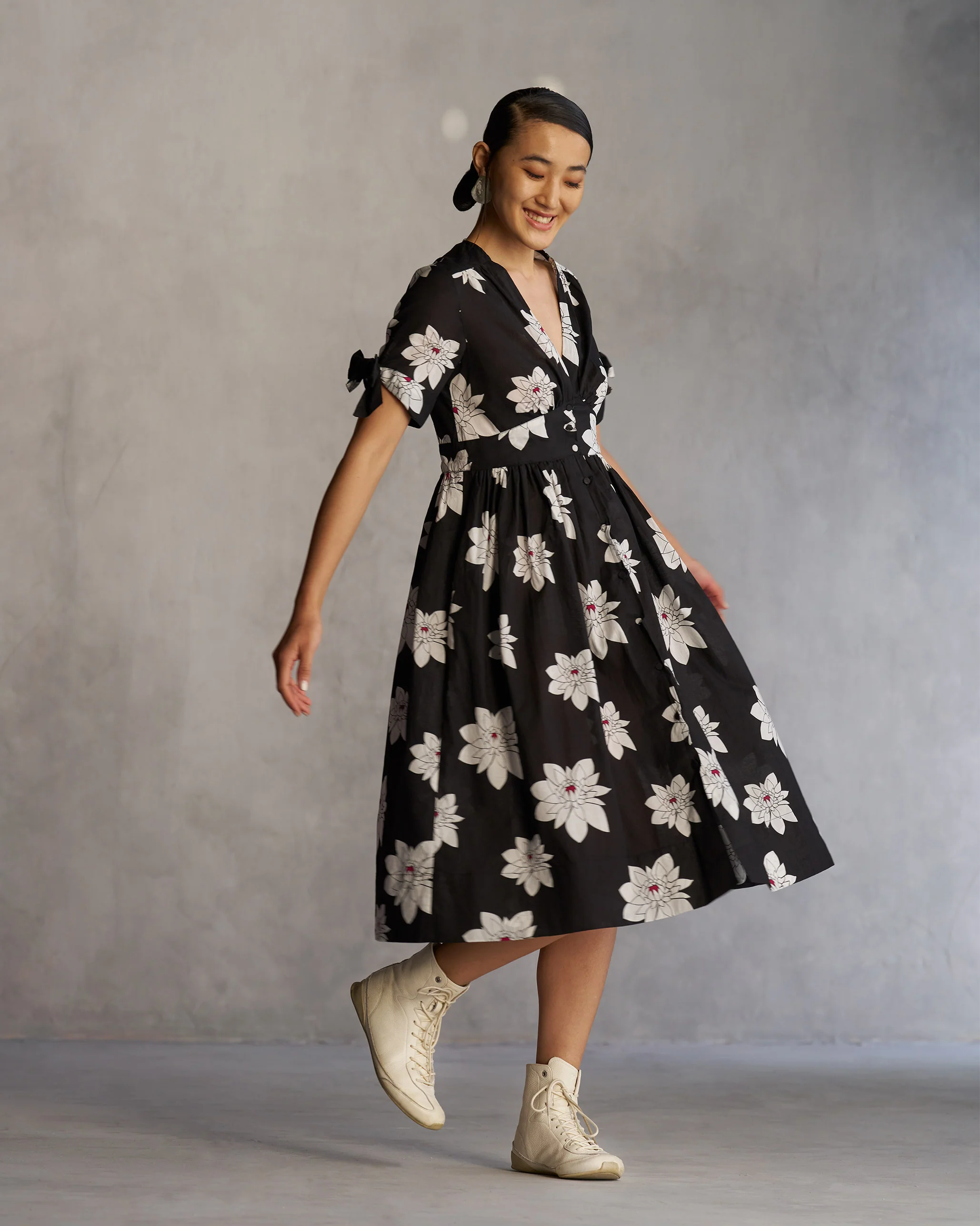 Button Down Dress - Black - Image 4