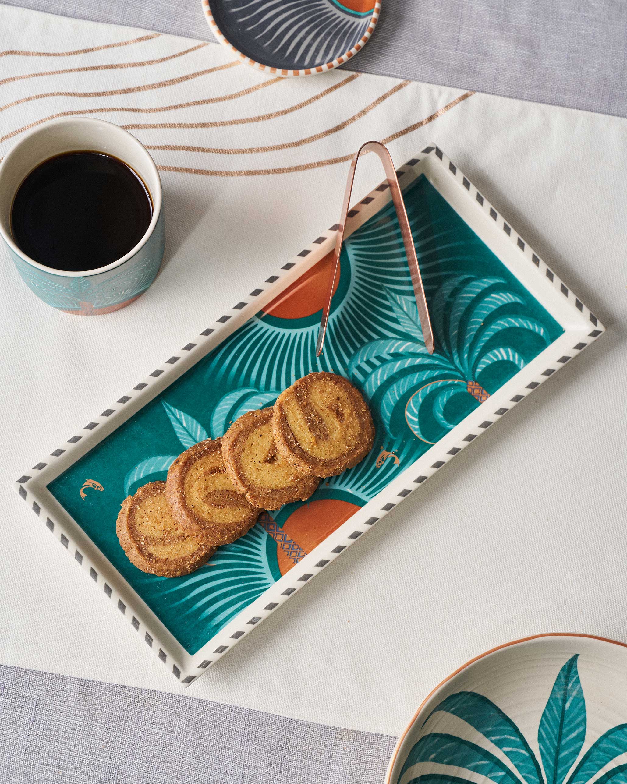 Caden Cookie Tray with Tong - TSSxNB - Image 2