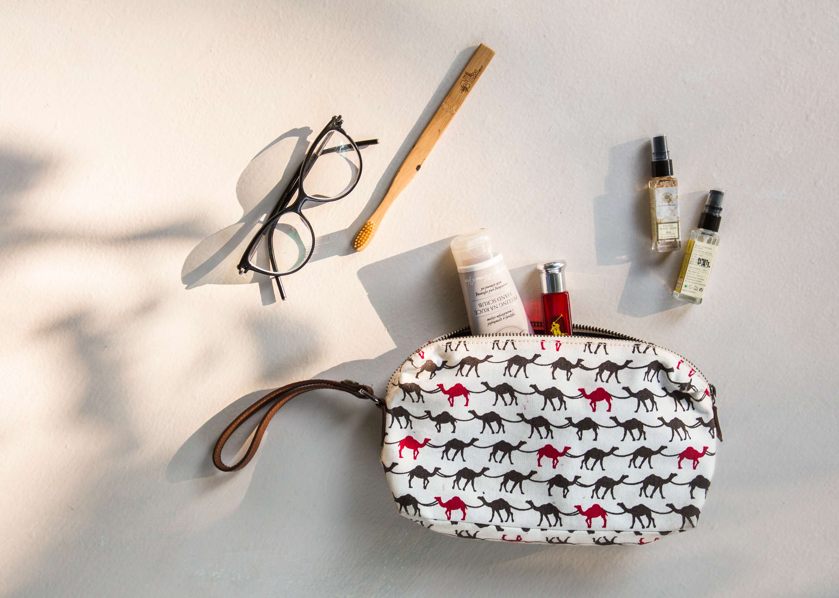 Camel Make-up Pouch - Image 3