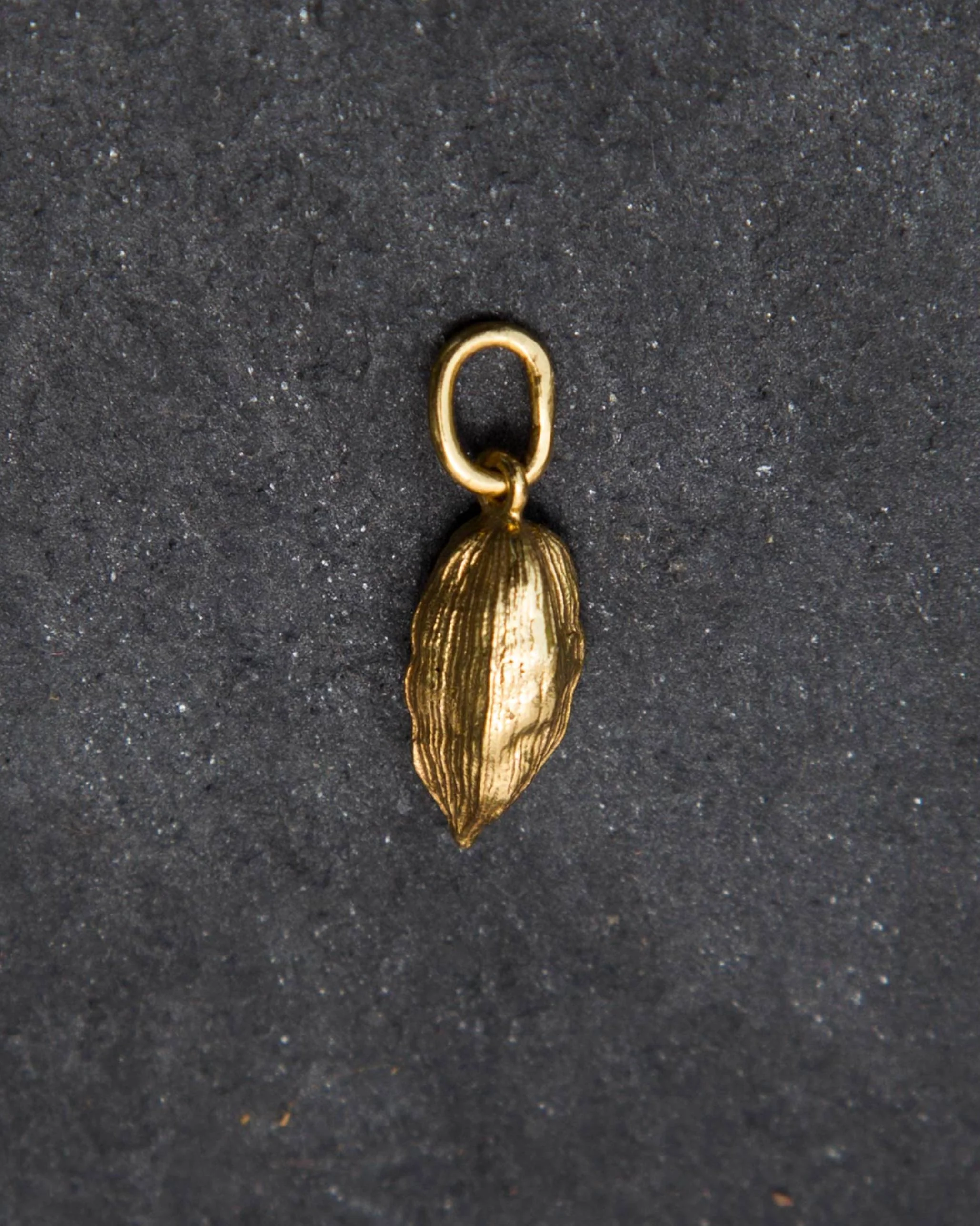Cardamom Charm (Small) - Image 4