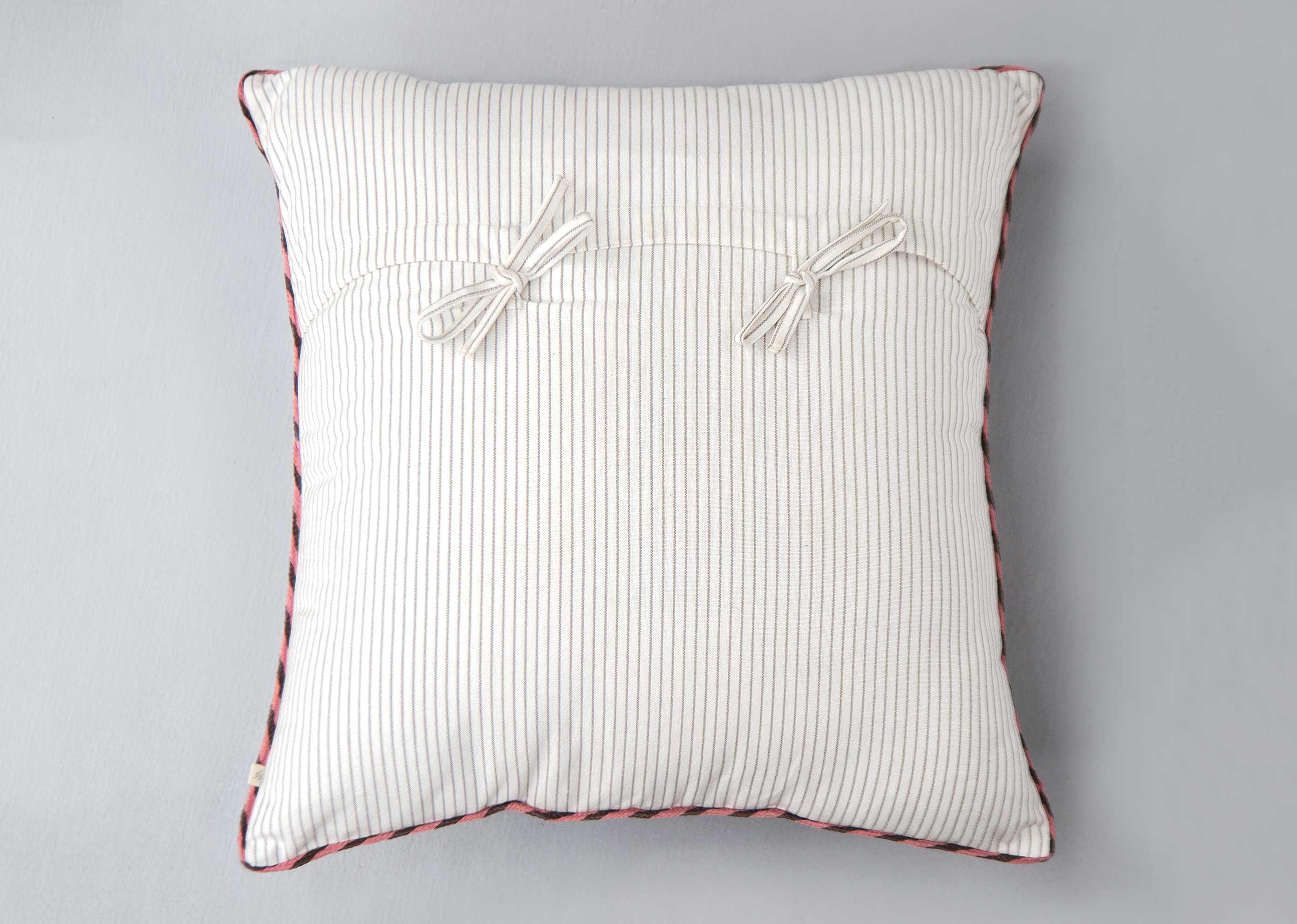 Cardinal Cushion Cover - Image 3