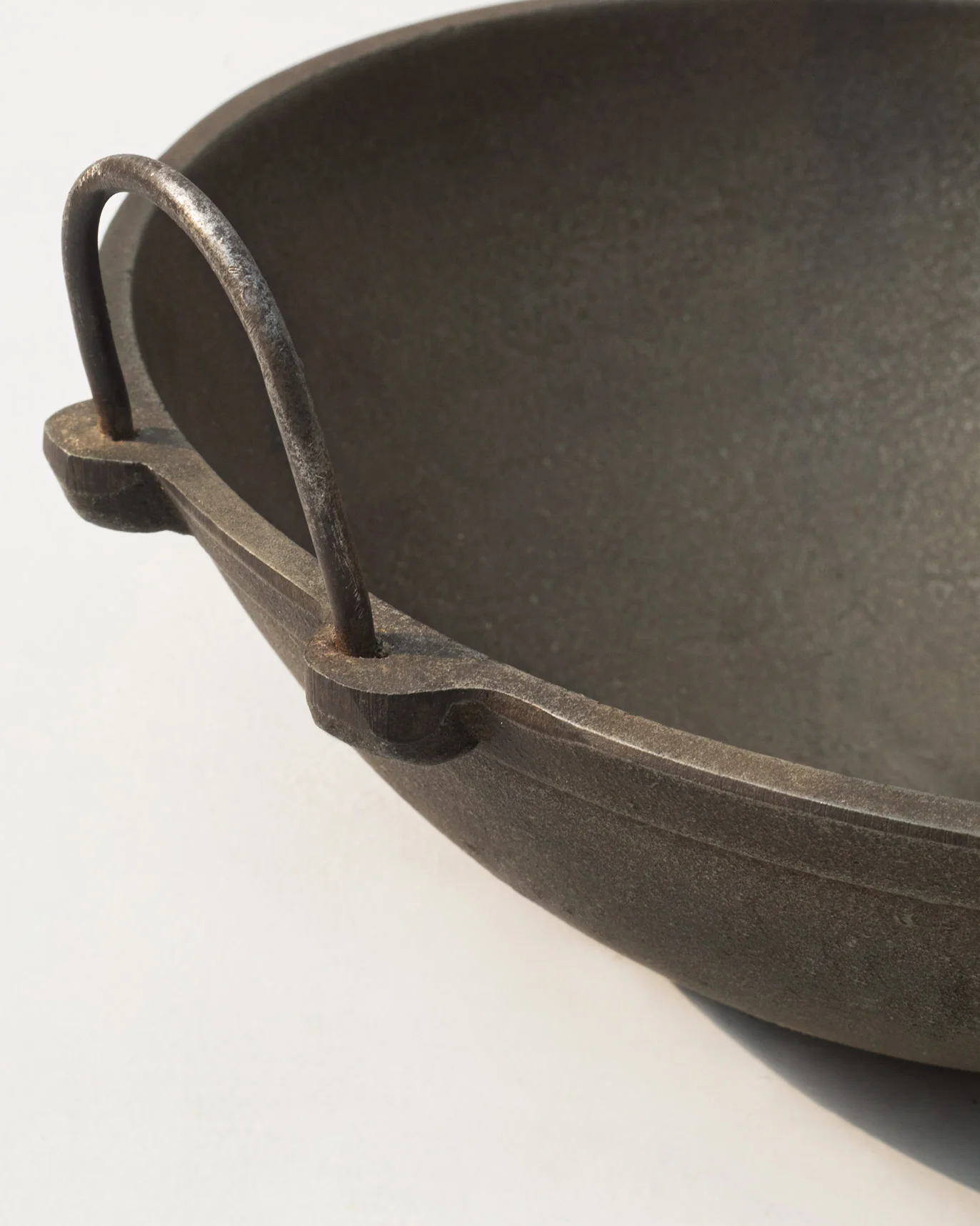 Cast Iron Kadai - Medium - Image 2