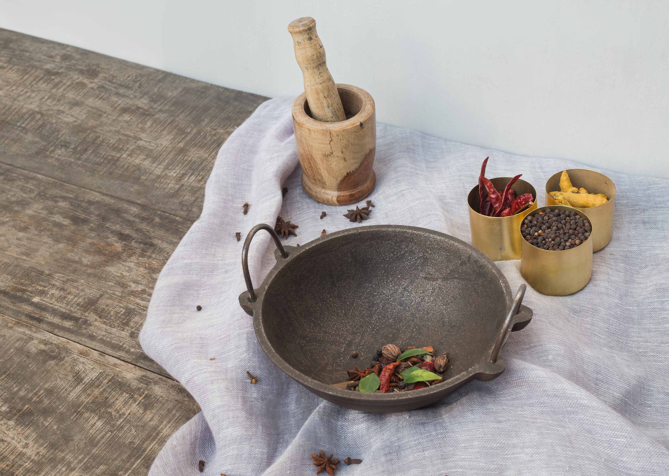 Cast Iron Kadai - Small - Image 3