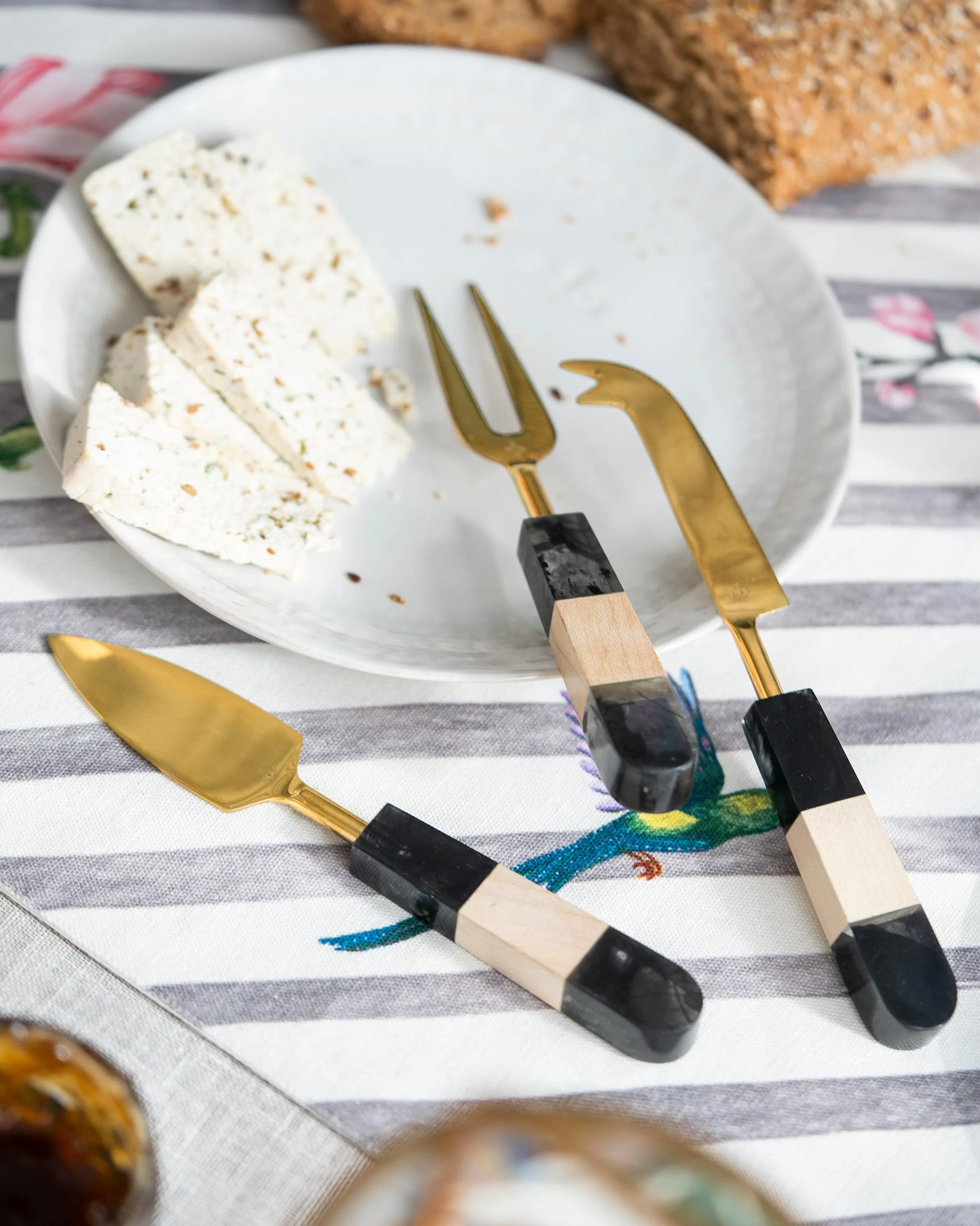 Celeste Cheese Knives( Set of 3) - Image 2