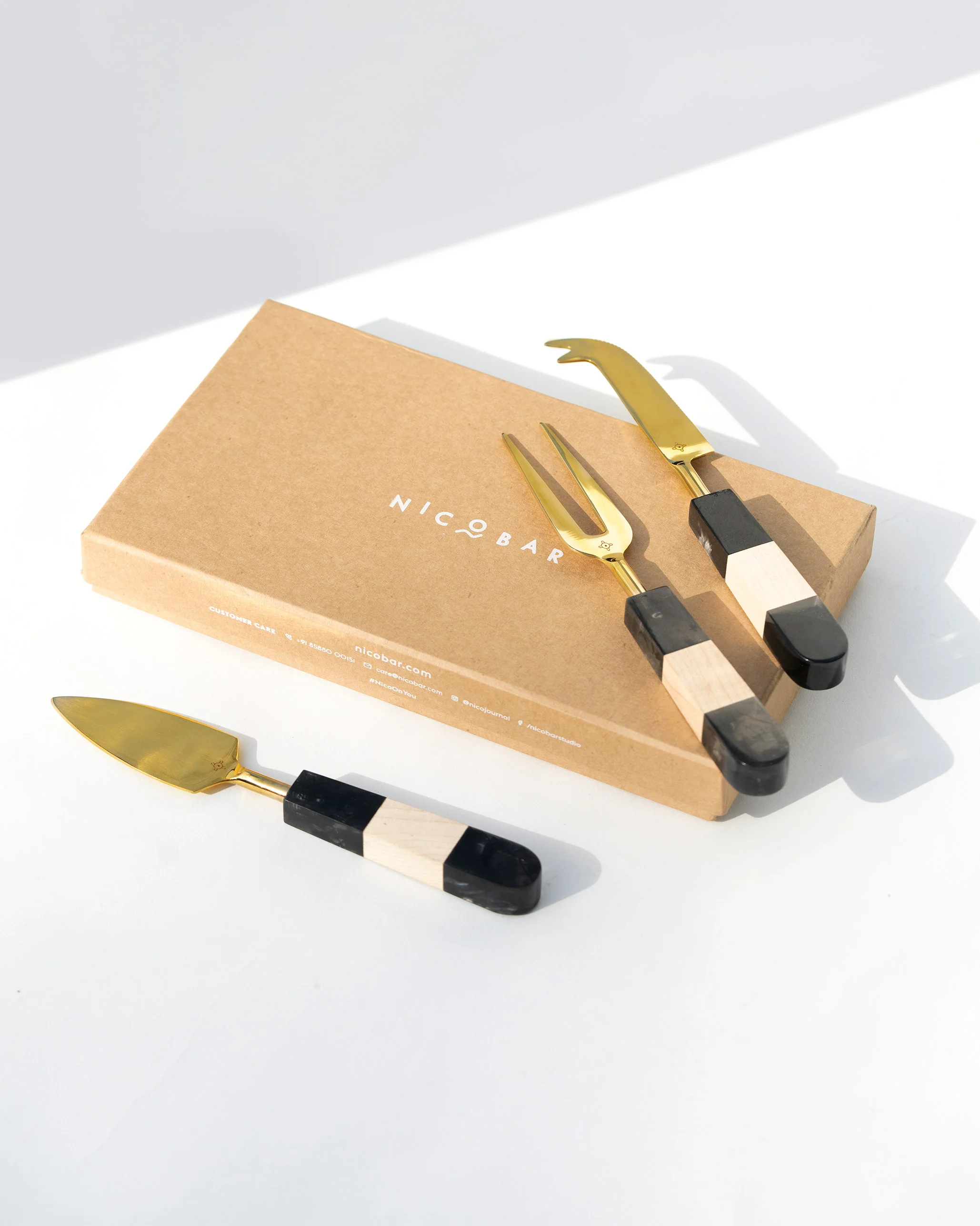 Celeste Cheese Knives( Set of 3) - Image 4