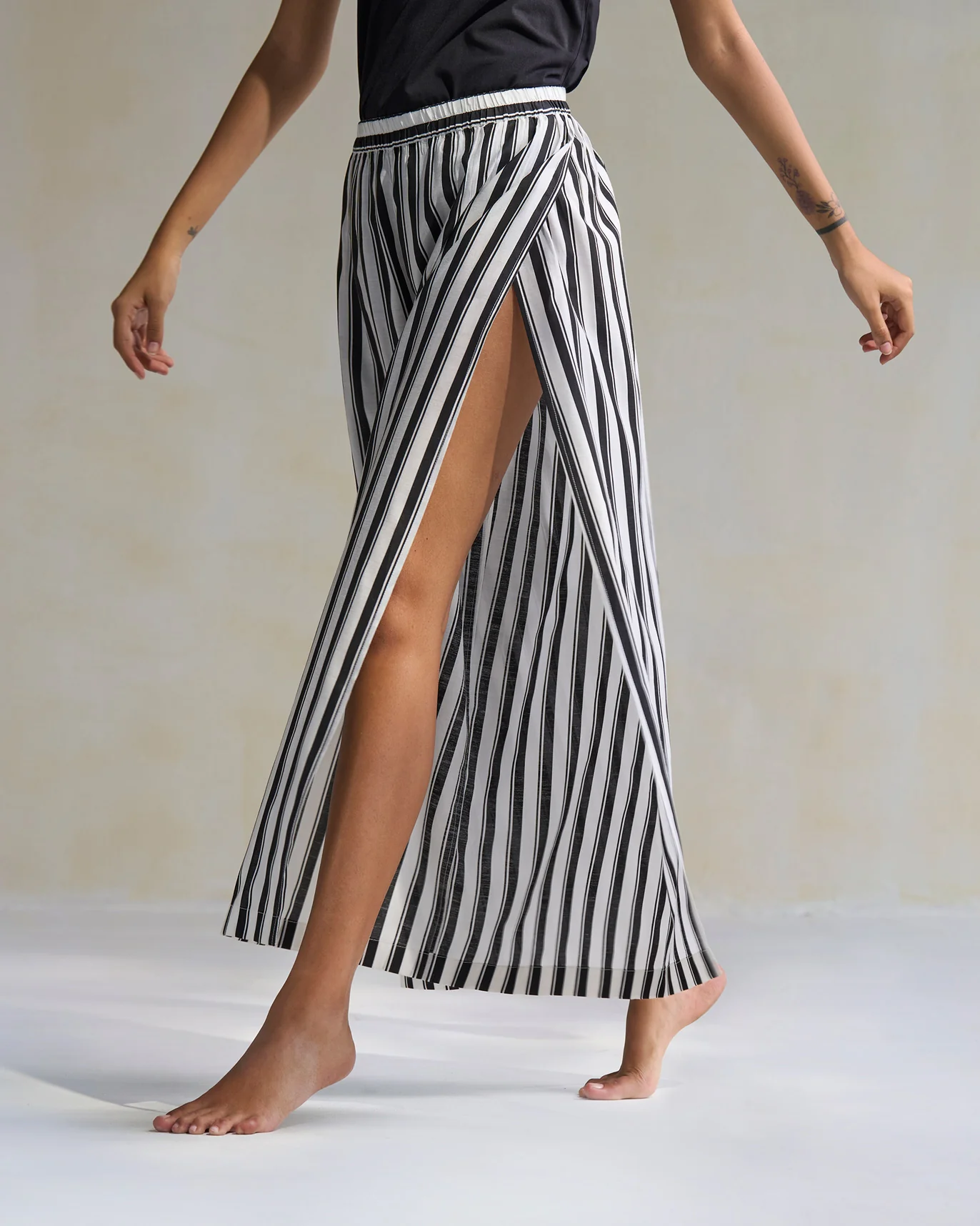 Celeste Pyjamas - Ivory & Black - Image 3