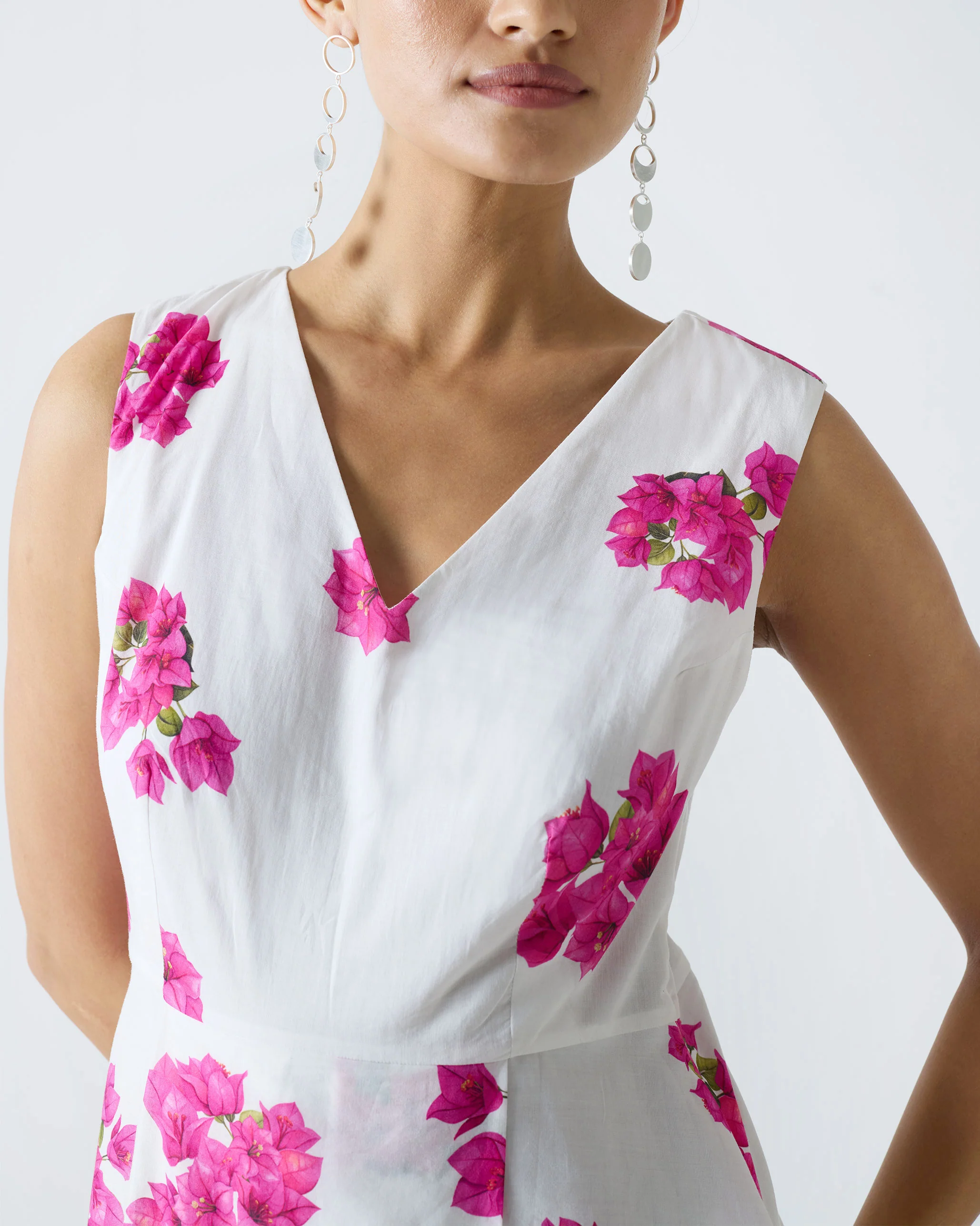 Ceylon Layered Dress - White & Fuchsia Print - Image 4