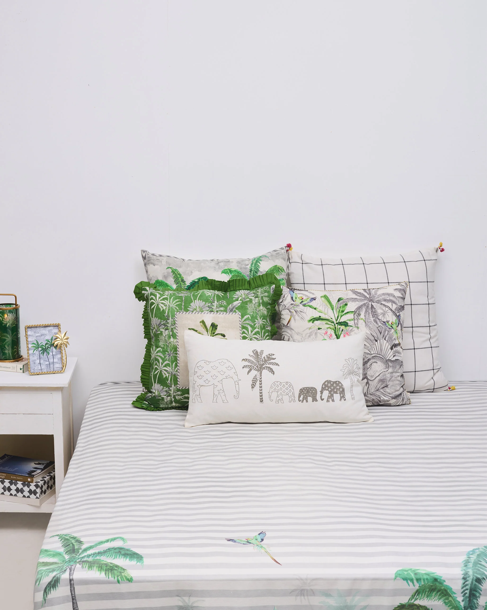 Ceylon Trail Bedcover (King) - Image 4