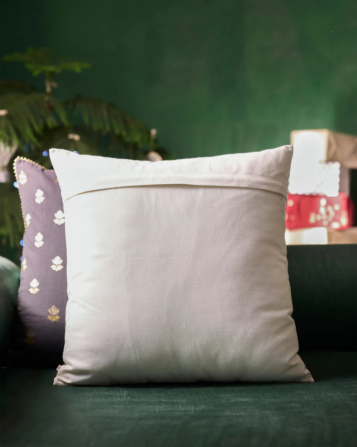 Champa with Langur Cushion Cover - Image 3