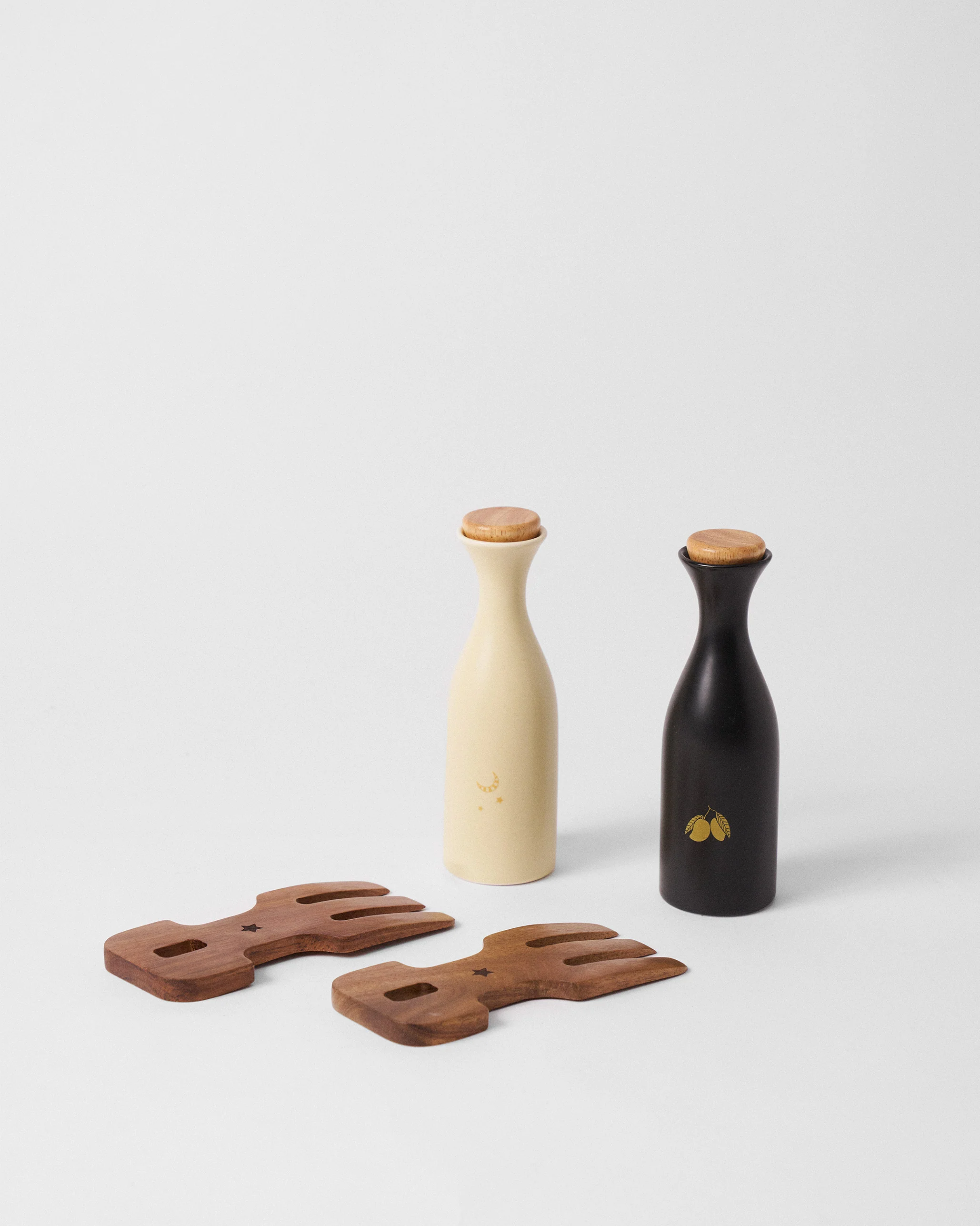 Chand Ambi Oil Pourer & Servers Set - Image 2