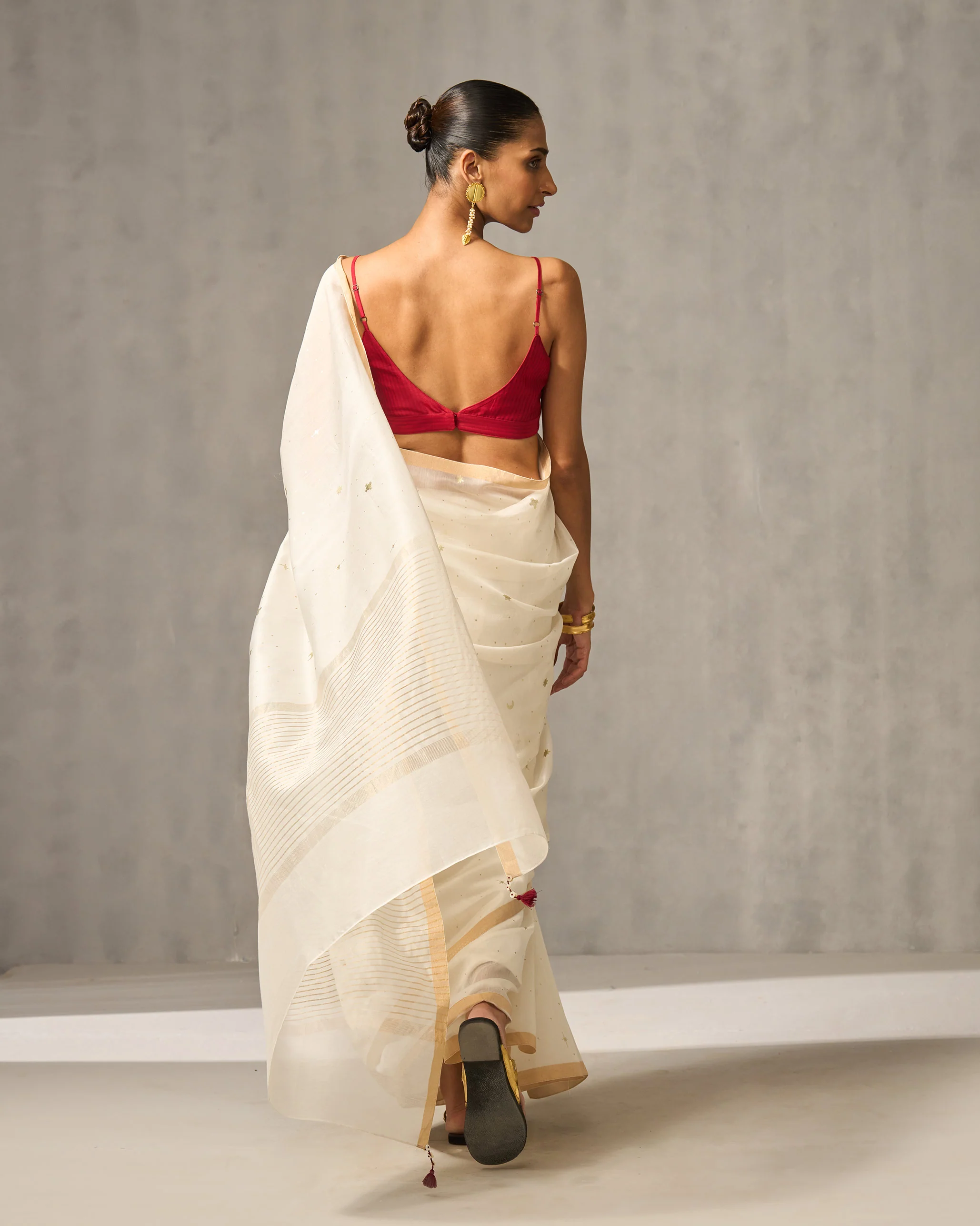 Chand Sitara Sari - Ivory & Gold Print - Image 5