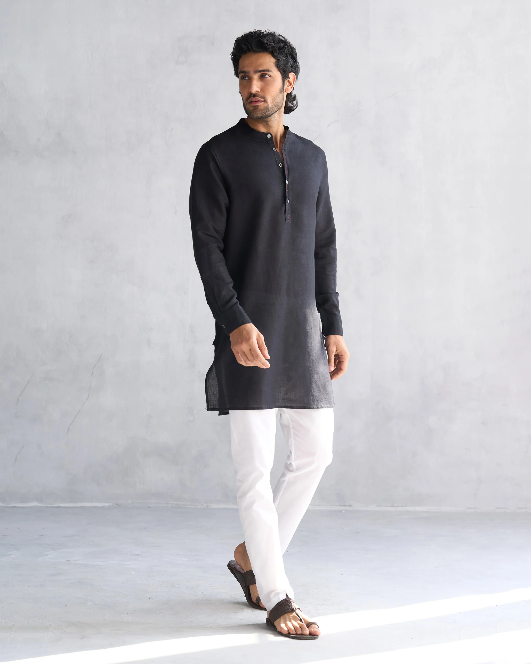 Chandni Chowk Kurta - Black - Image 5