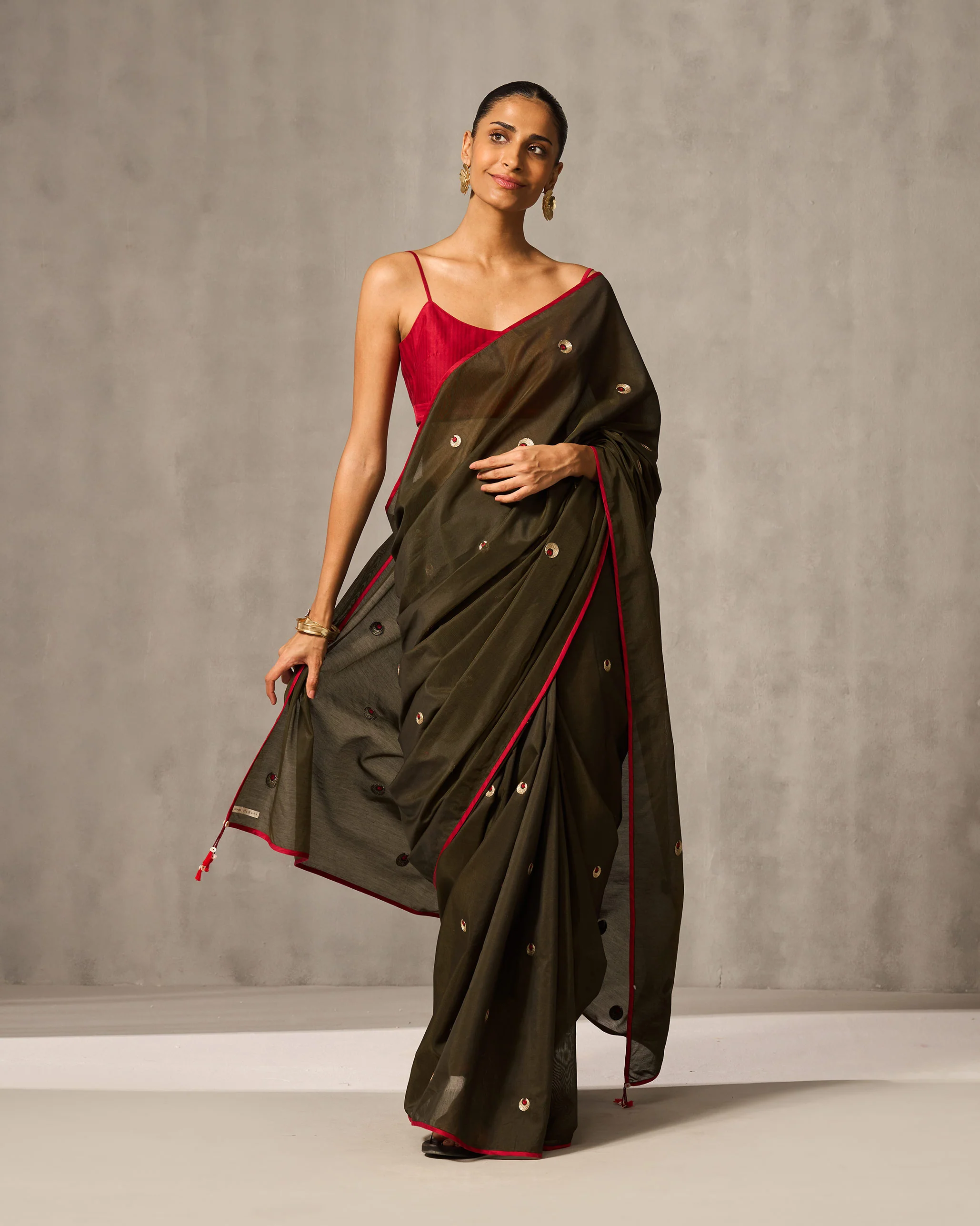 Chandni Sari - Green & Gold Embroidered - Image 5