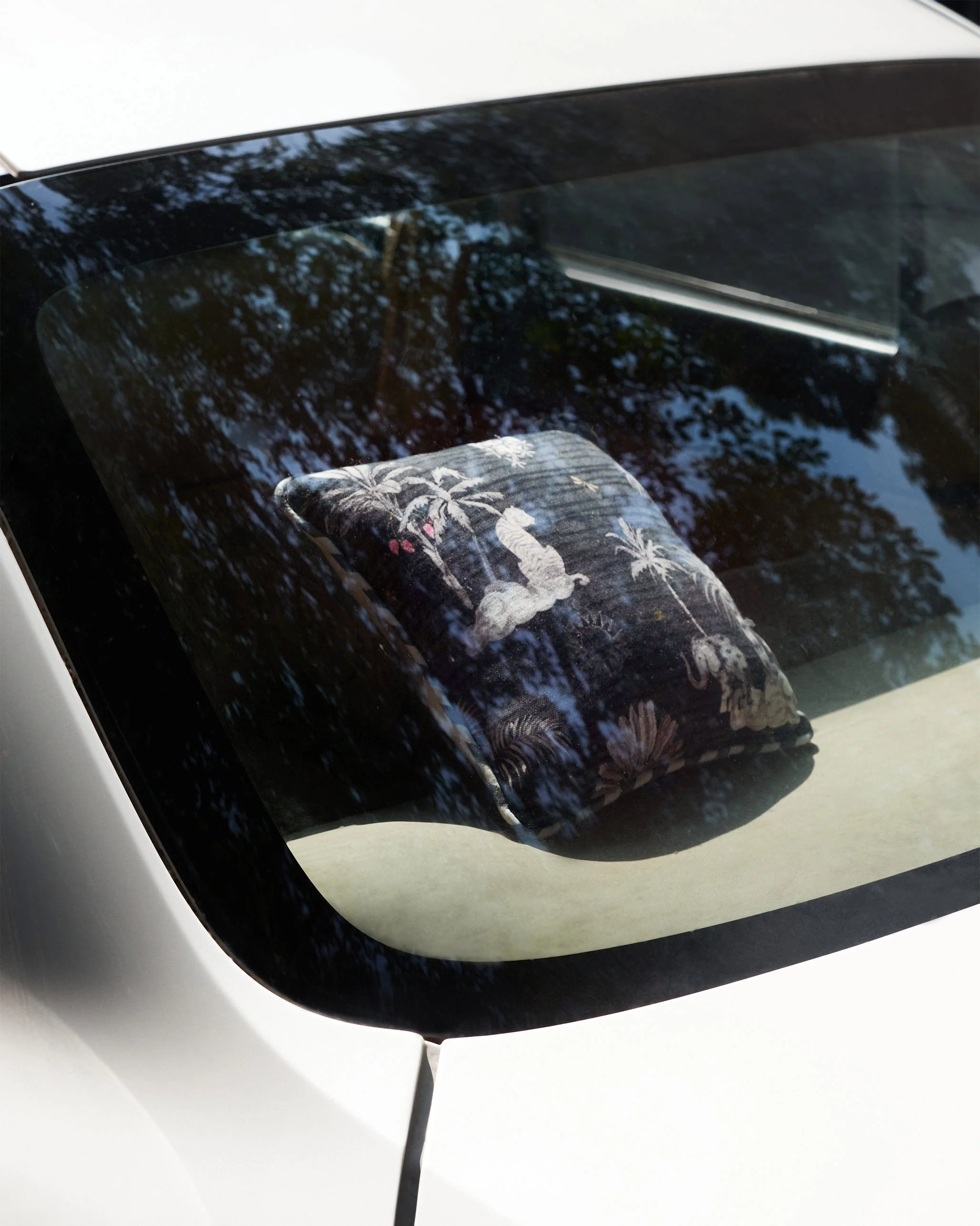 Charcoal Ele Car Cushion - Image 2