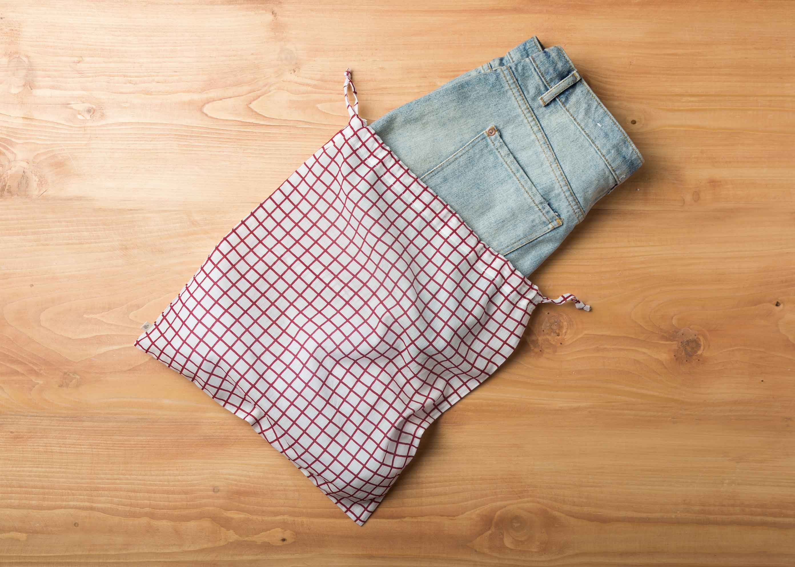 Check Wear Bag - Image 3