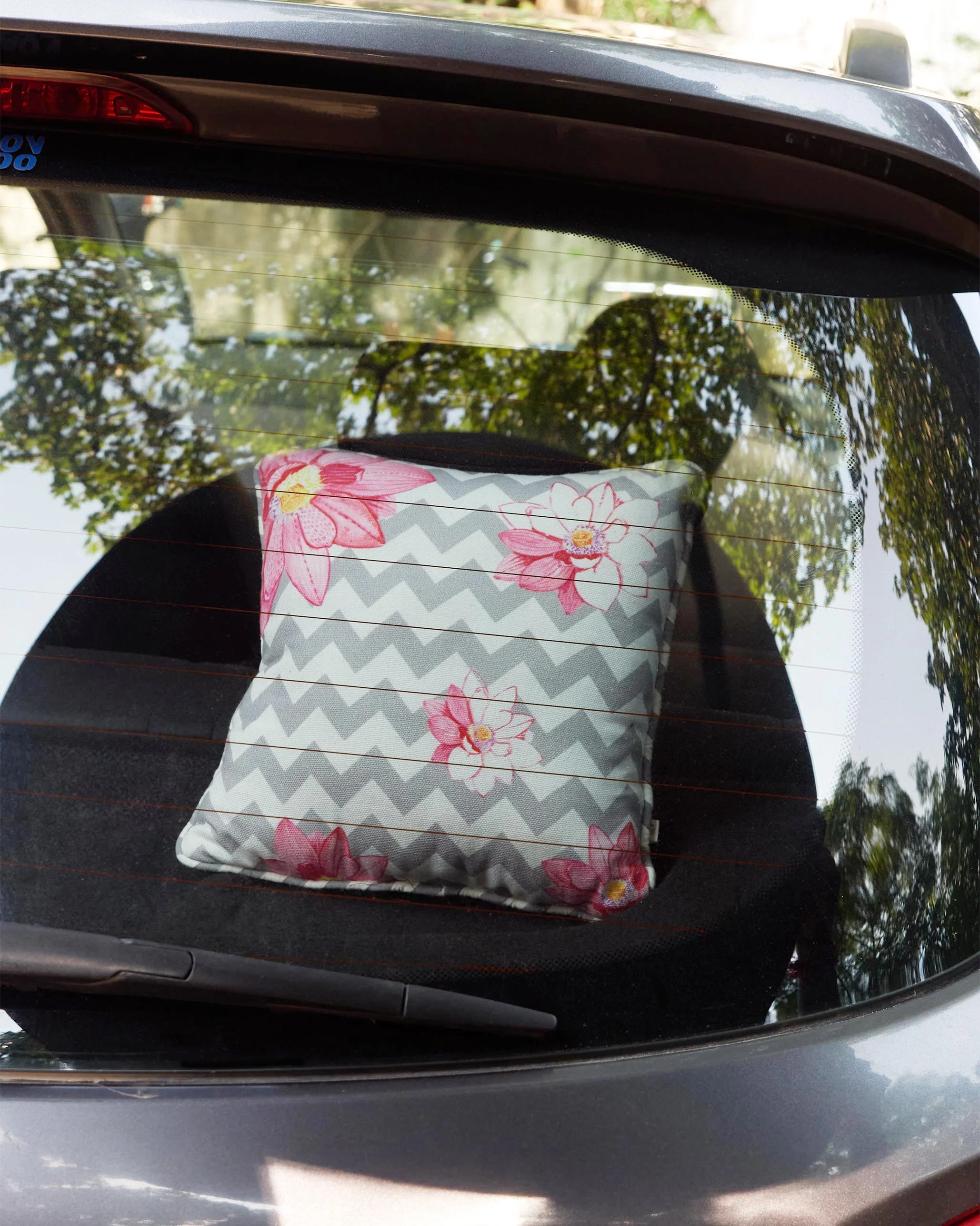 Chevron Lotus Car Cushion - White - Image 2