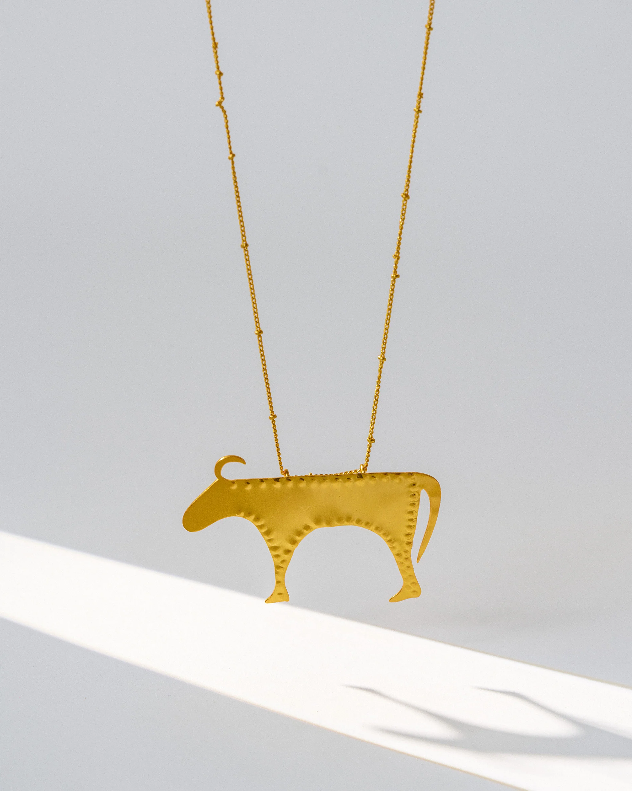 Chunky Bull Necklace - Gold - Image 4